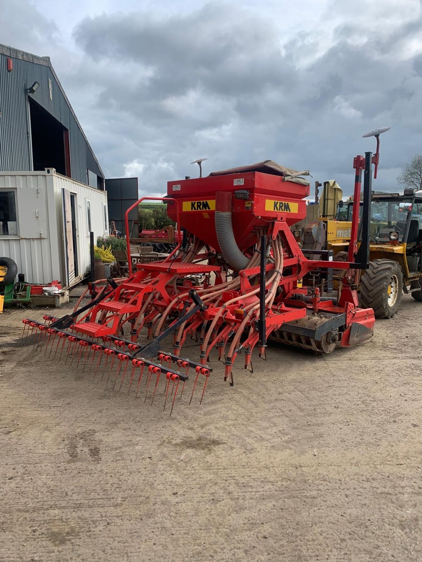 KRM 3M POWER HARROW & AIR SEEDER COMBINATION DRILL