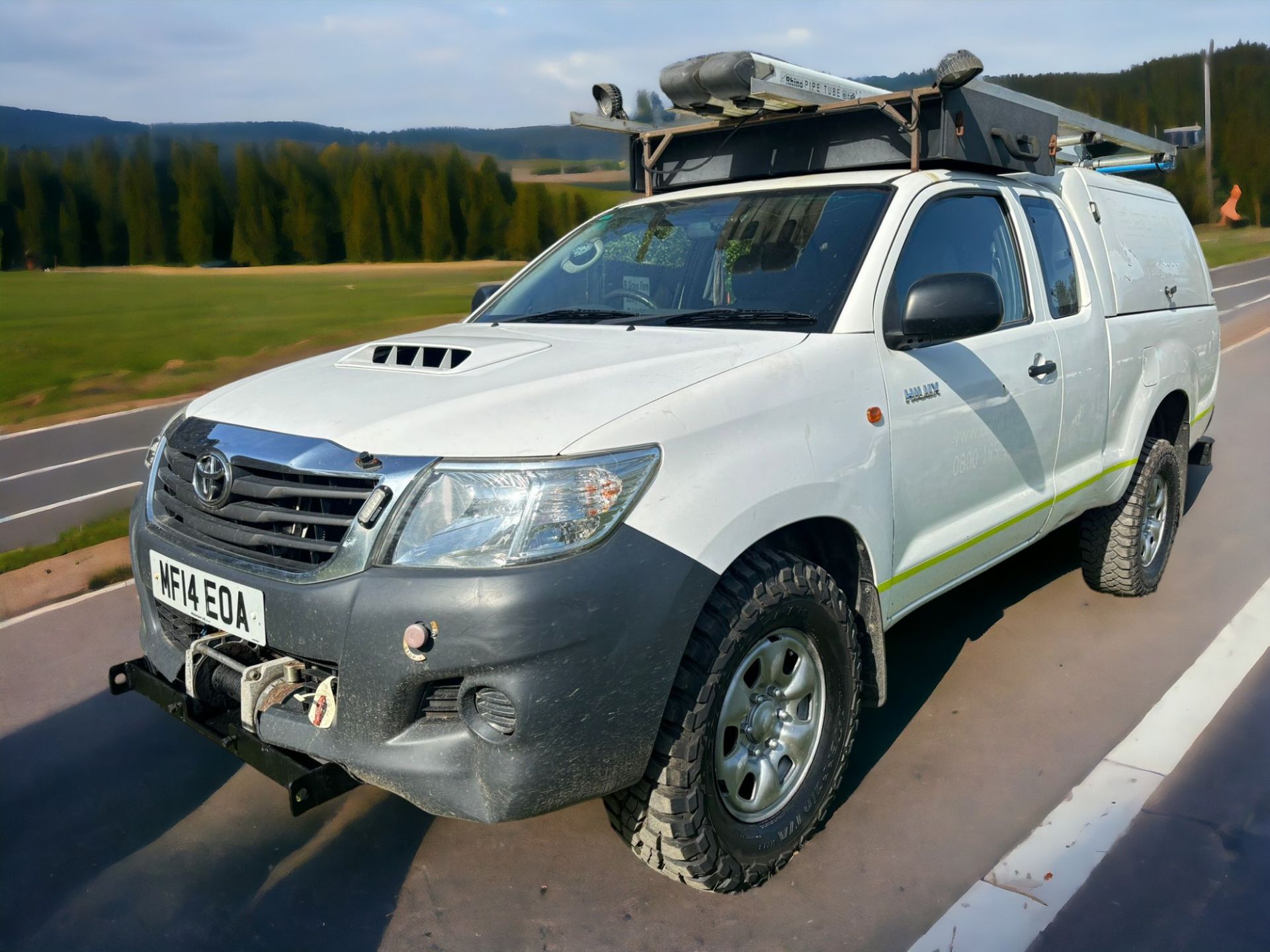 TOYOTA HILUX KING CAB PICKUP TRUCK - Image 5 of 8