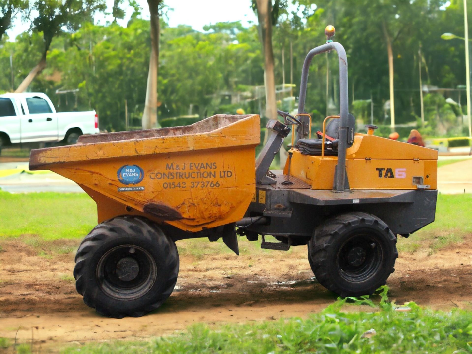 RELIABLE AND ROBUST 2014 TEREX 6-TON DUMPER