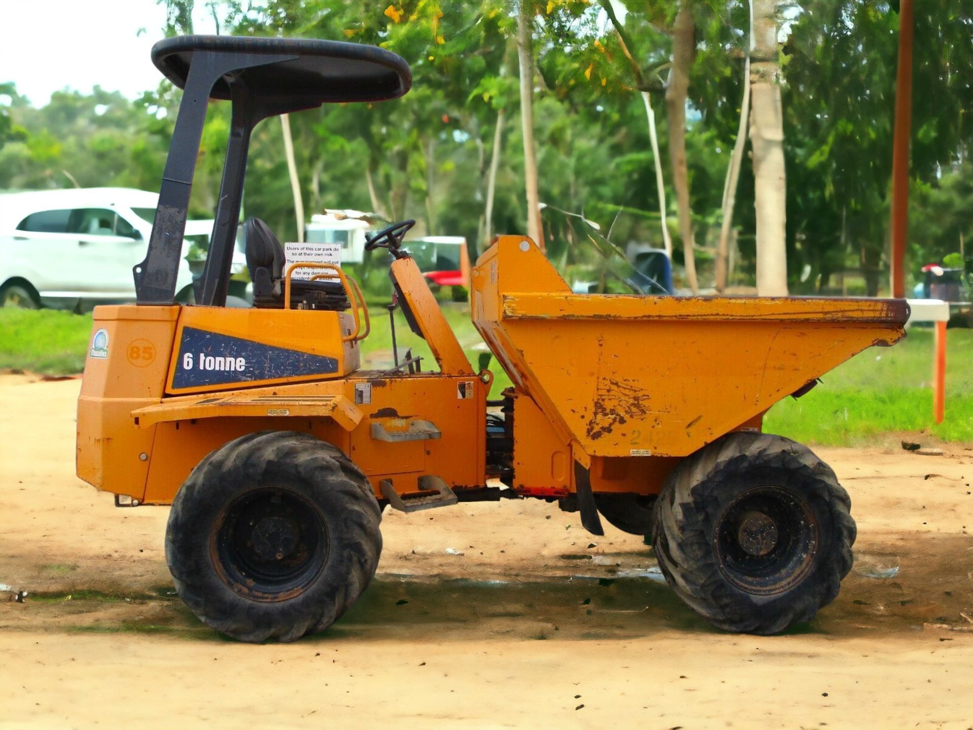 2014 THWAITES 6-TON DUMPER POWER CANOPY ROLL BAR - Image 10 of 12