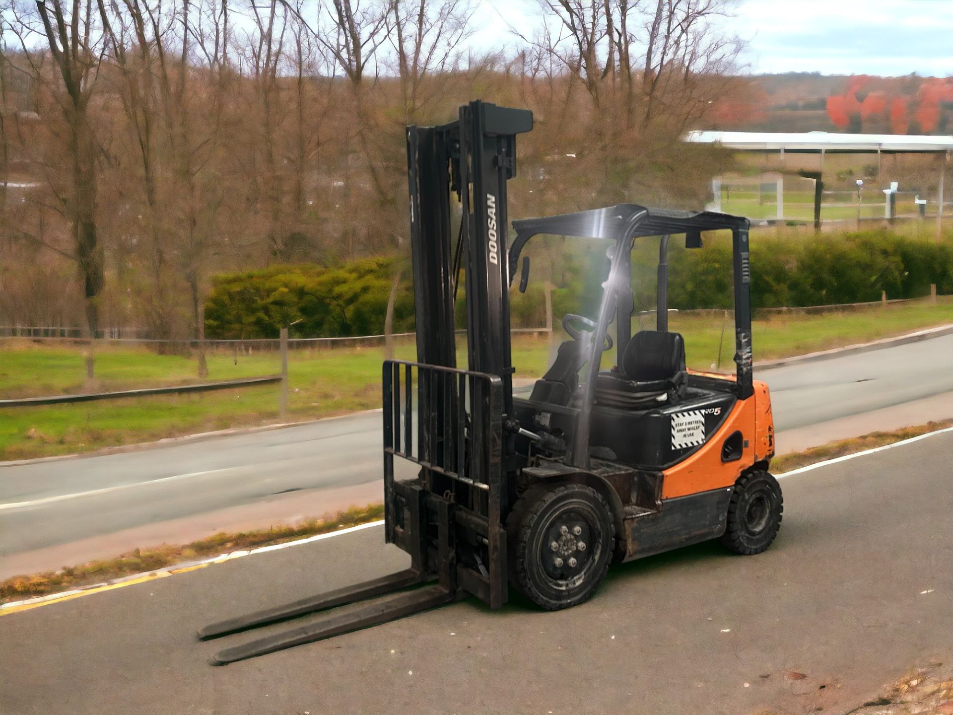 DOOSAN D25S-5 DIESEL FORKLIFT - 2012 - Image 2 of 6