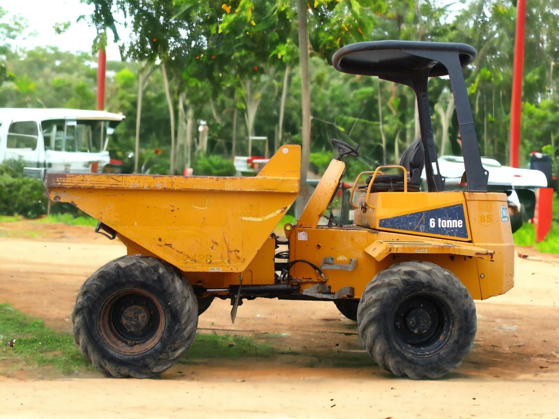 2014 THWAITES 6-TON DUMPER POWER CANOPY ROLL BAR