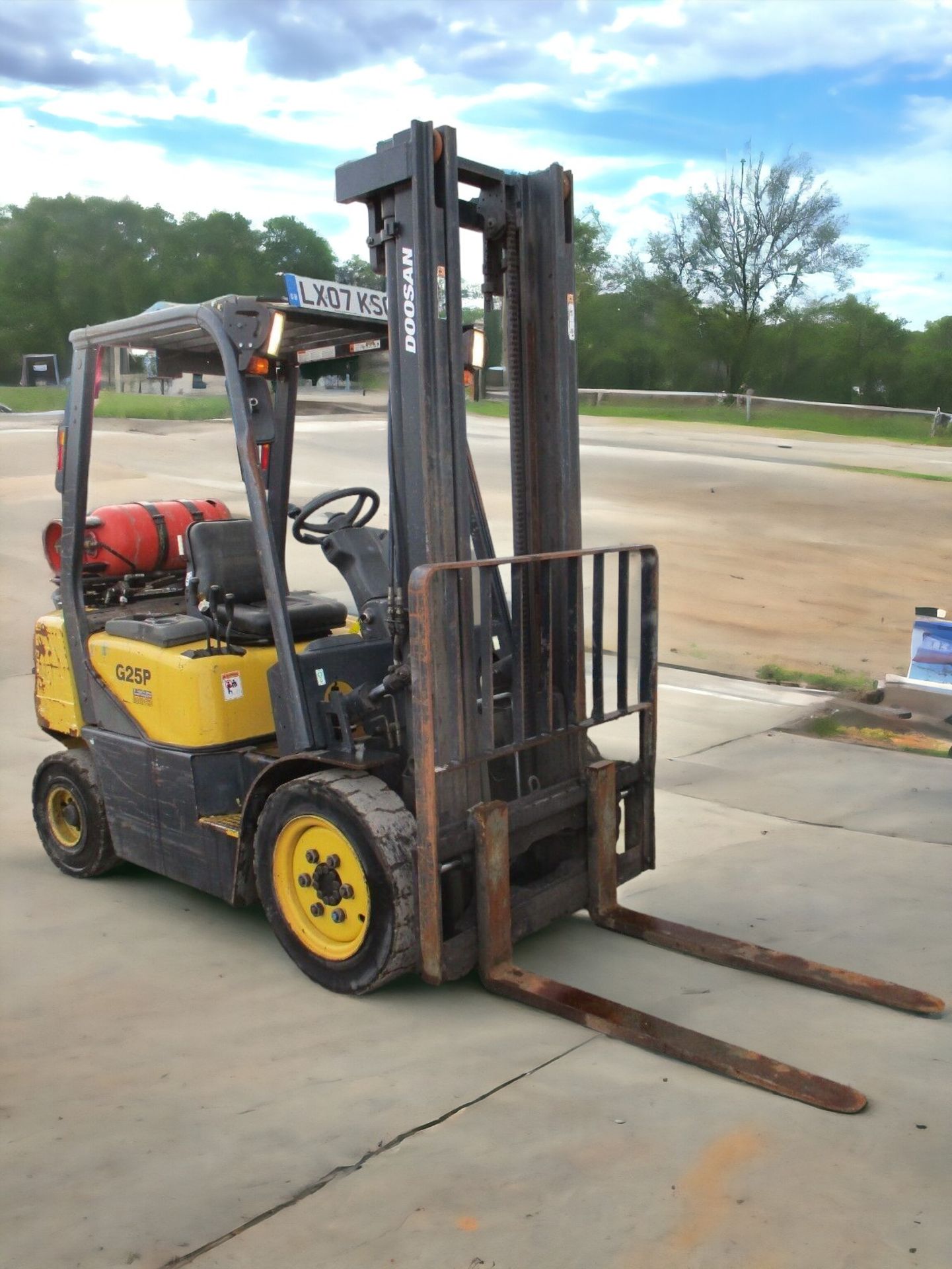 2007 DOOSAN G25P-3 FORKLIFT - Image 5 of 13