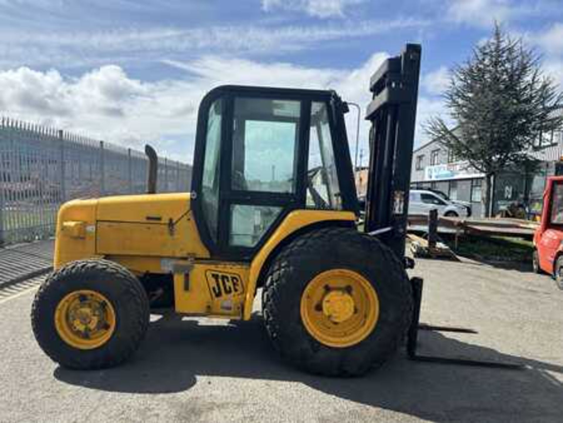 2004 JCB 926 4X4 ROUGH TERRAIN FORKLIF - Image 3 of 3