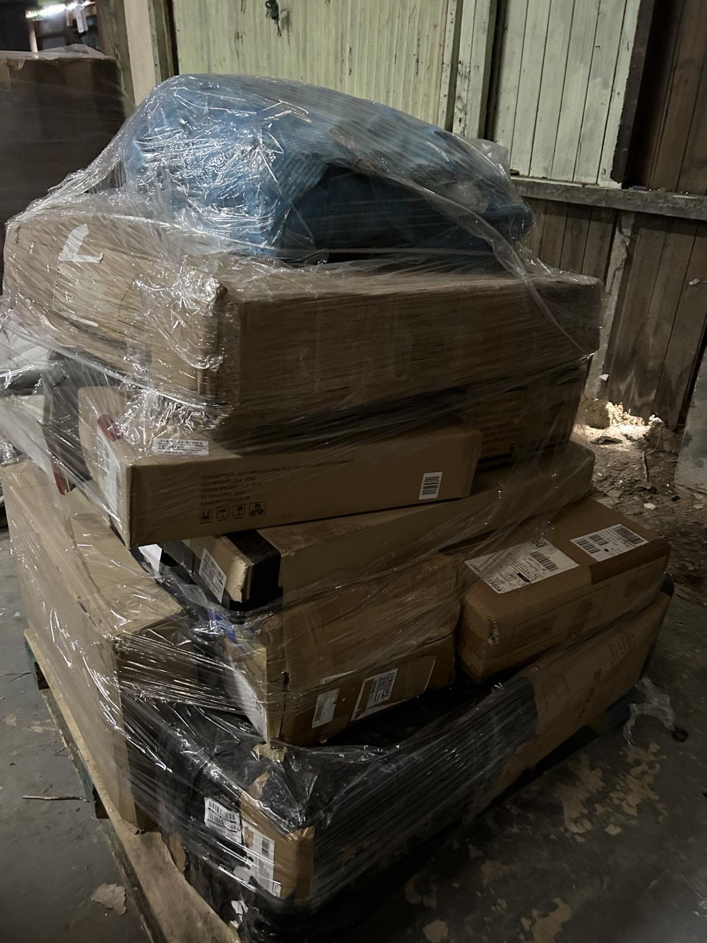 CUSTOMER RETUNS PALLET - Bild 2 aus 2