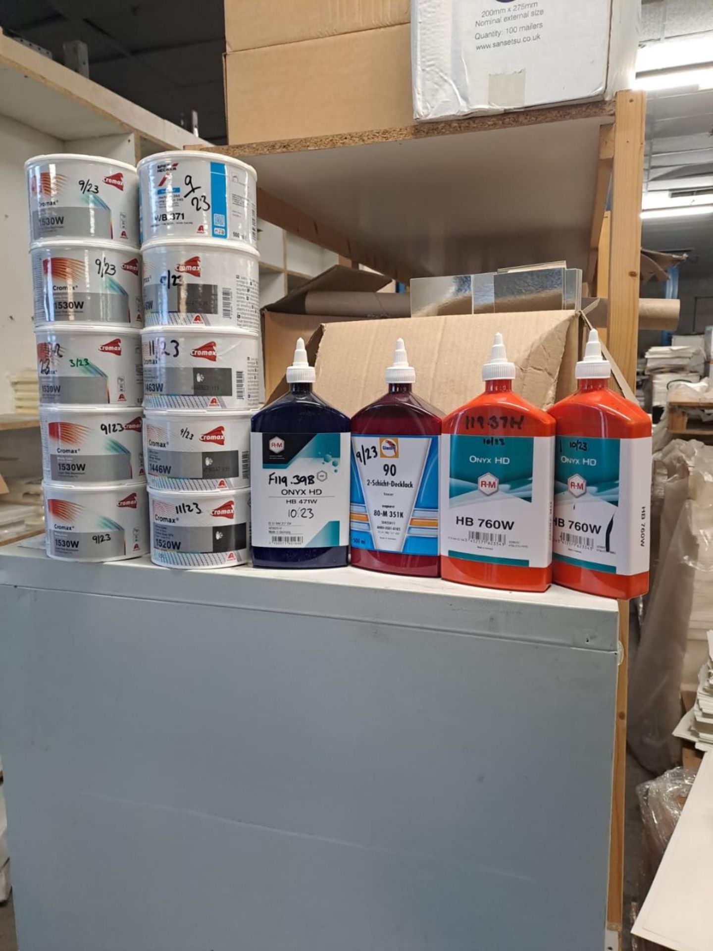 CAR PAINT HARNDER THINNERS FILLERS RRP £1500 - Bild 2 aus 8