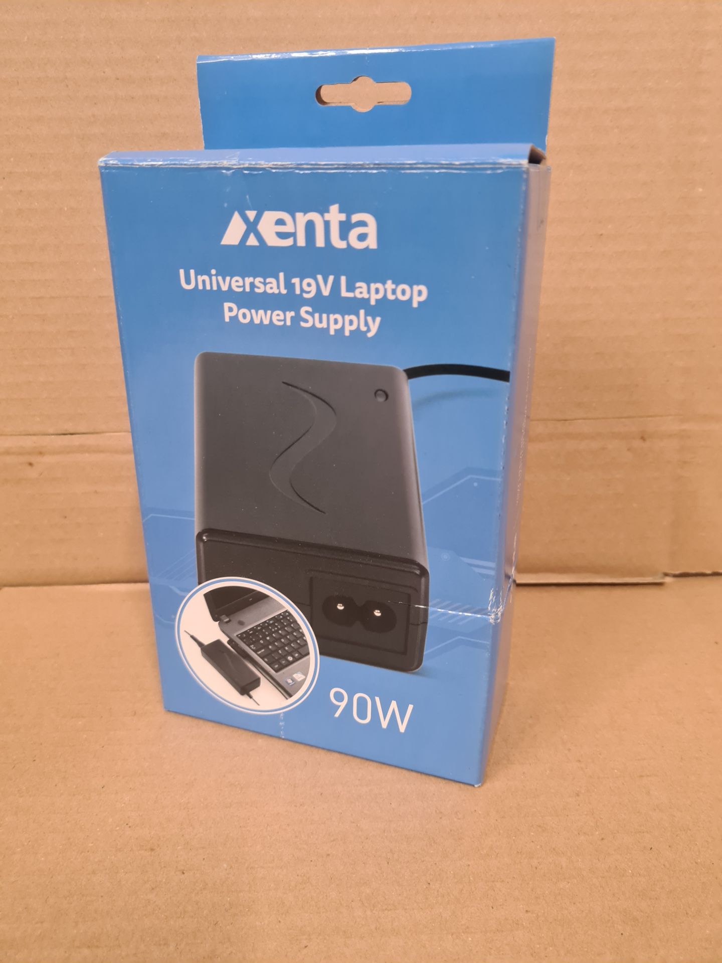 40 X BRAND NEW 90 WATT UNIVERSAL LAPTOP CHARGERS