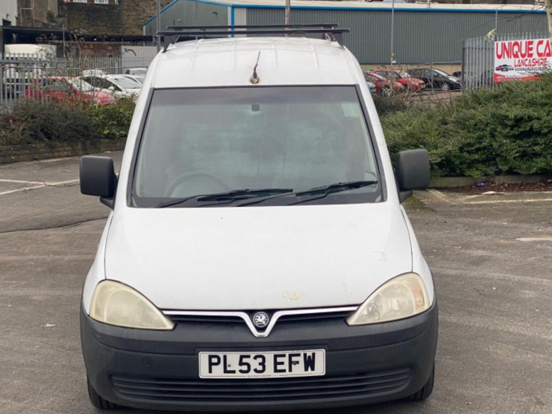 VAUXHALL COMBO 1.7 DTI 2000: A RELIABLE AND WELL-MAINTAINED VAN >>--NO VAT ON HAMMER--<< - Image 27 of 36
