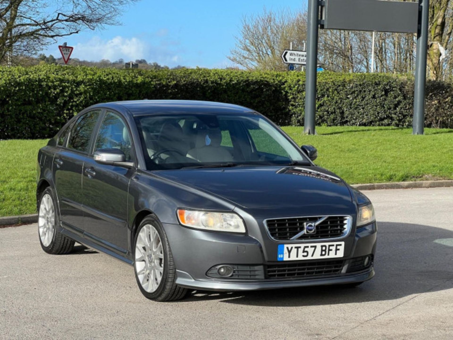 2007 VOLVO S40 2.0 DIESEL SPORT >>--NO VAT ON HAMMER--<< - Image 2 of 132