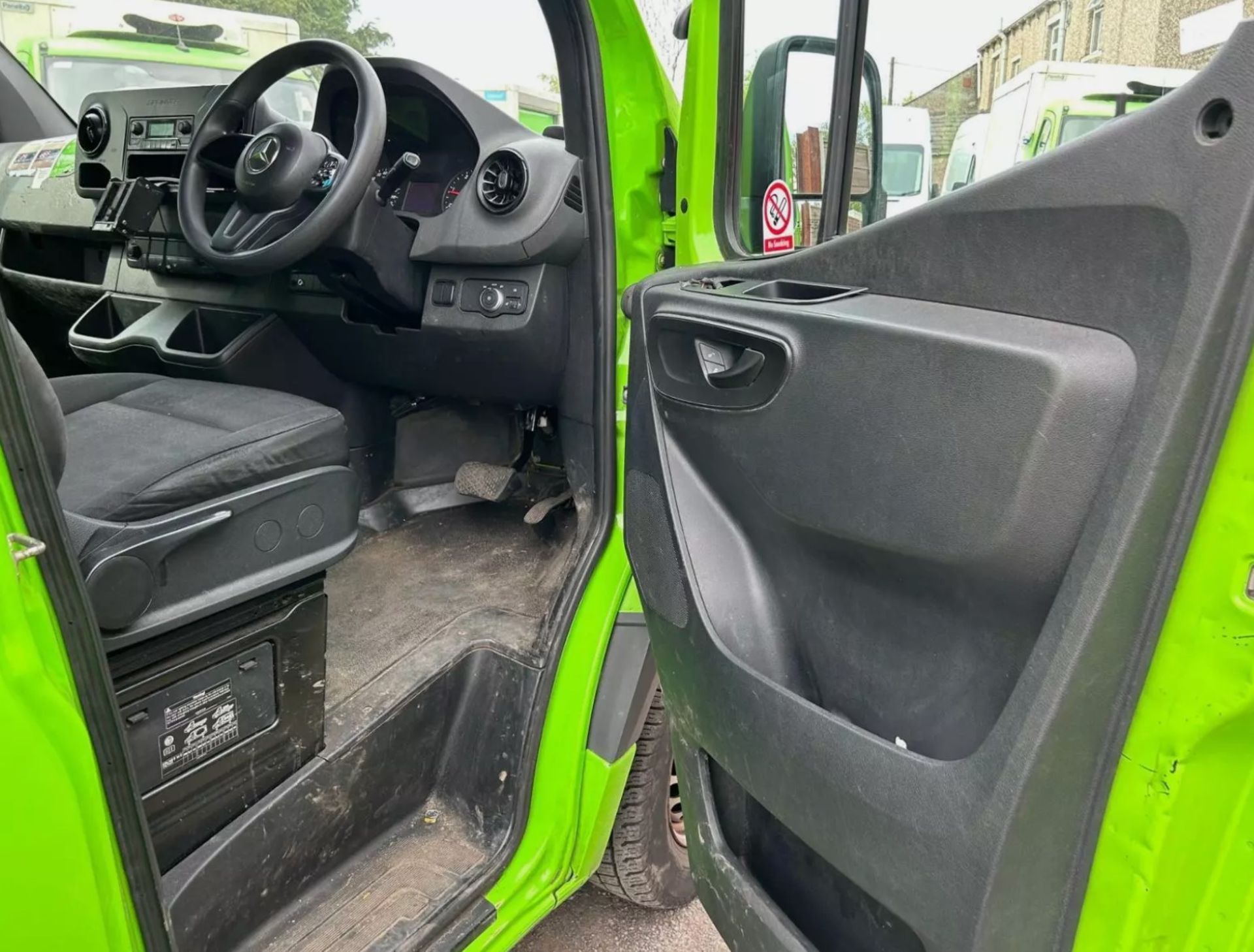 2019 MERCEDES-BENZ SPRINTER 314 CDI 35T RWD FRIDGE FREEZER CHASSIS CAB - Image 11 of 15