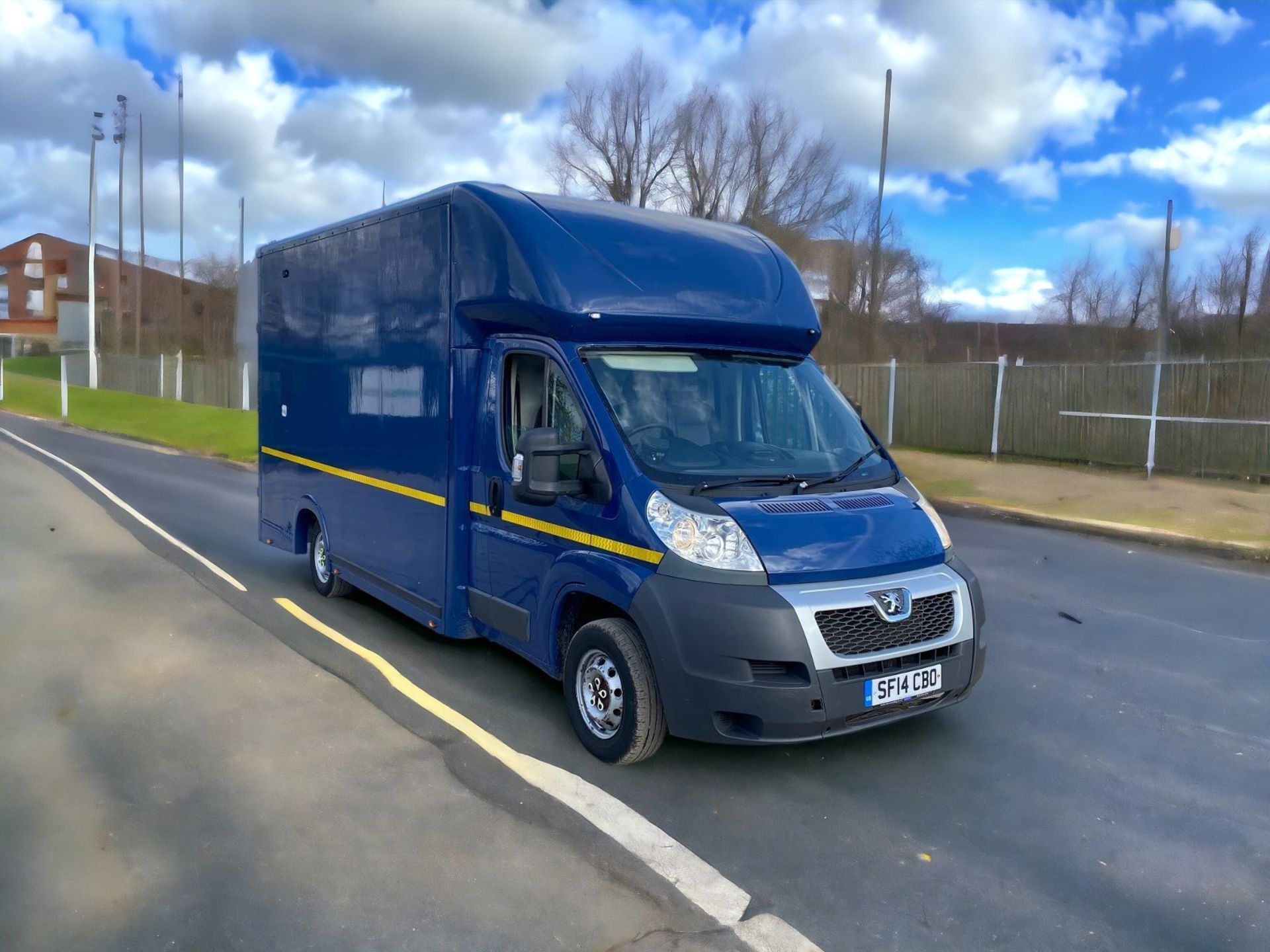 2014 PEUGEOT BOXER 2.2 DROPWELL MAXI LOLOADER LUTON >>--NO VAT ON HAMMER--<< - Image 2 of 14