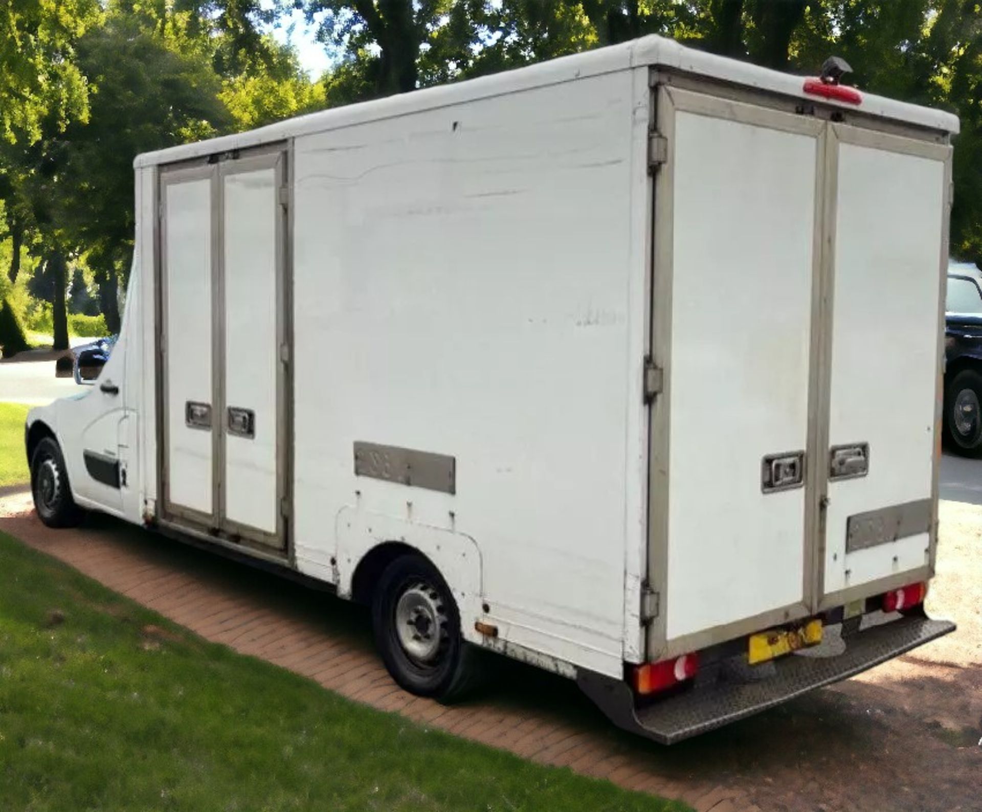 RENAULT MASTER LOW LOADER BOX - 2018 - Image 4 of 10