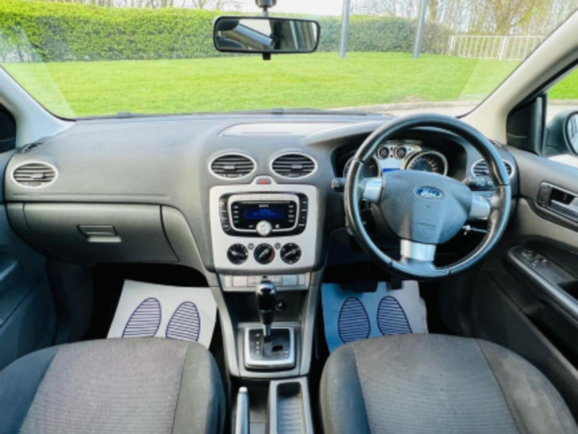 2005 FORD FOCUS 1.6 LX 5DR >>--NO VAT ON HAMMER--<< - Image 7 of 103