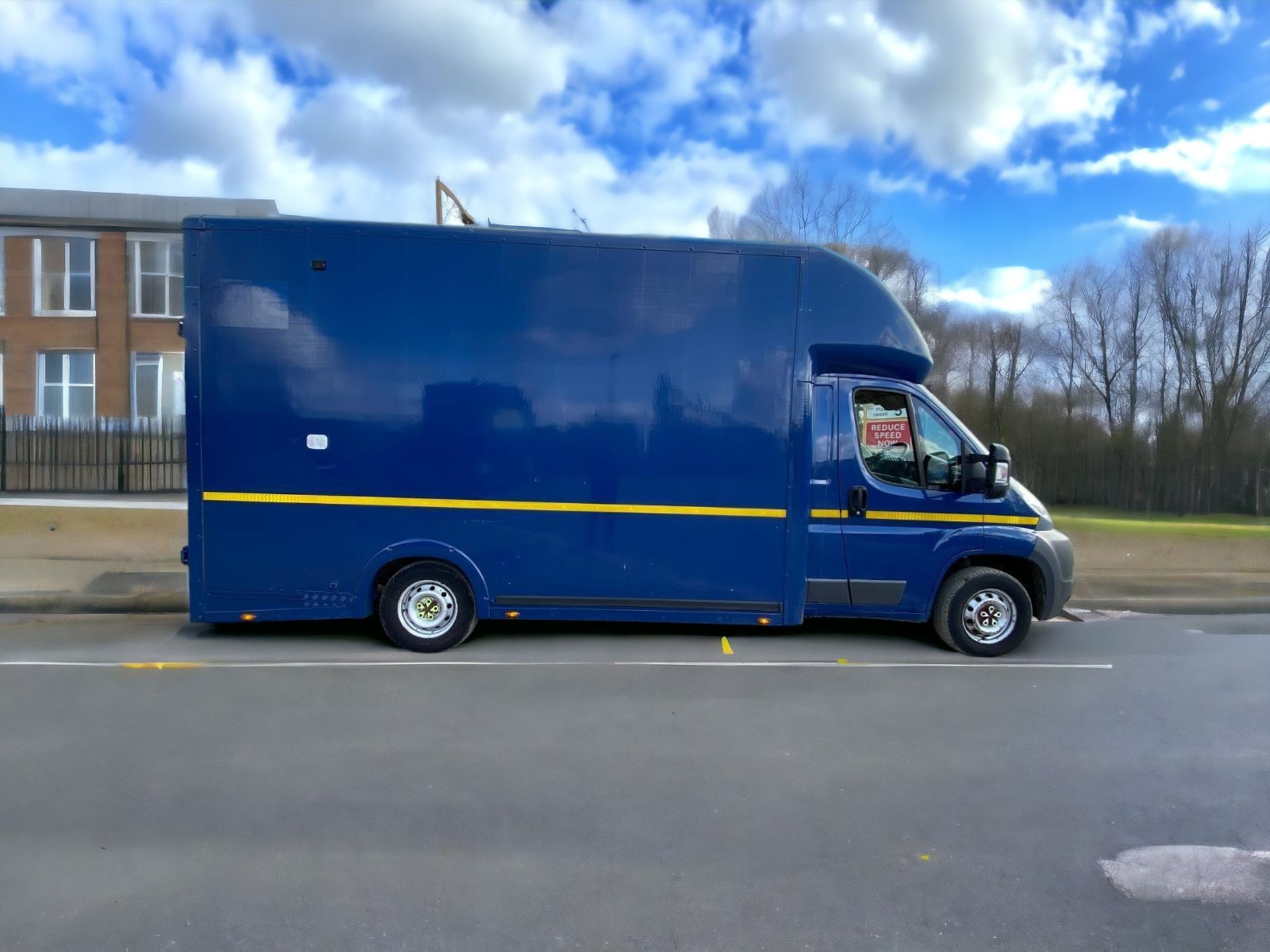 2014 PEUGEOT BOXER 2.2 DROPWELL MAXI LOLOADER LUTON >>--NO VAT ON HAMMER--<< - Image 4 of 14