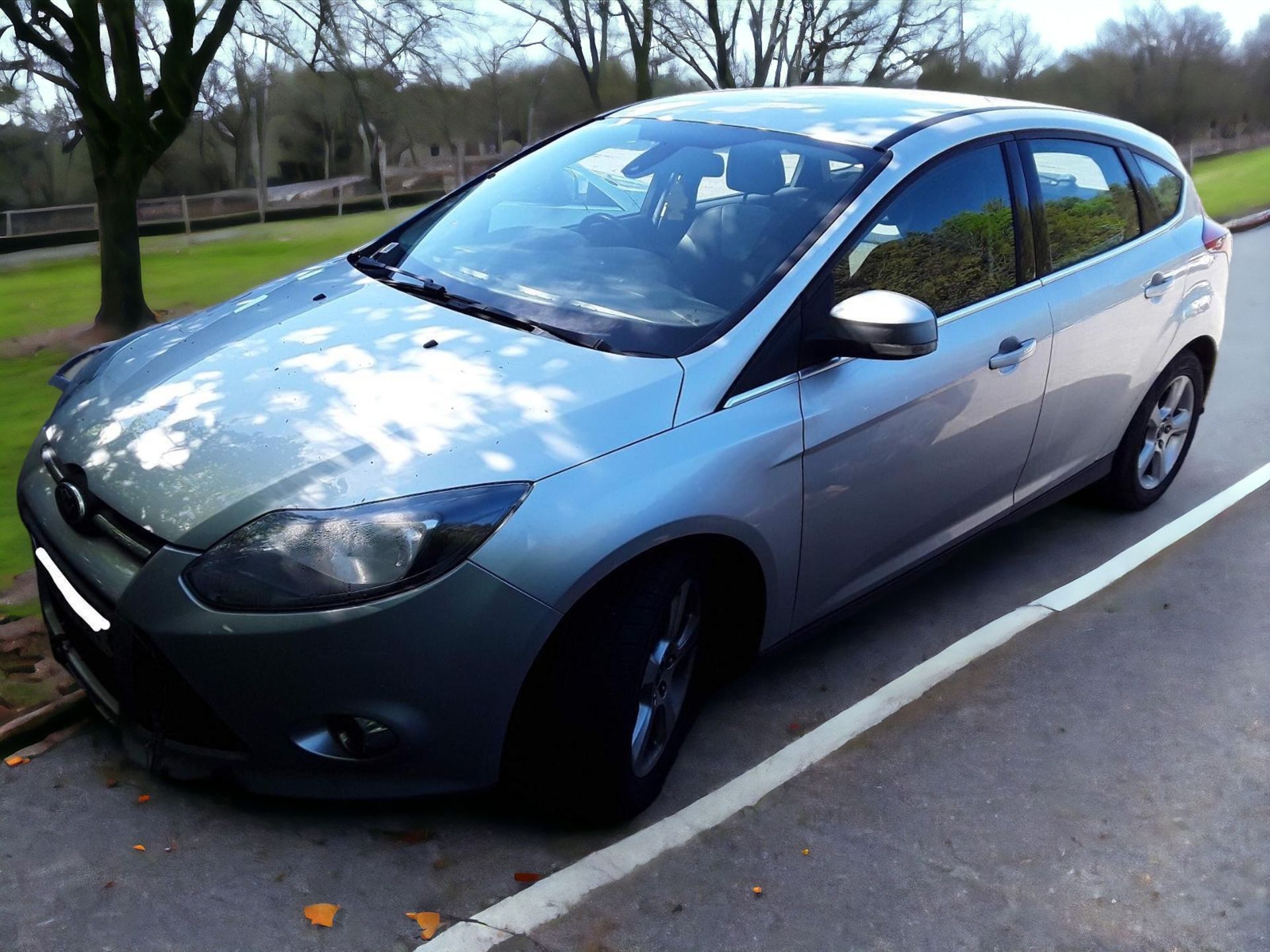 **SPARES OR REPAIRS** 2014 FORD FOCUS ZETEC NAVIGATOR