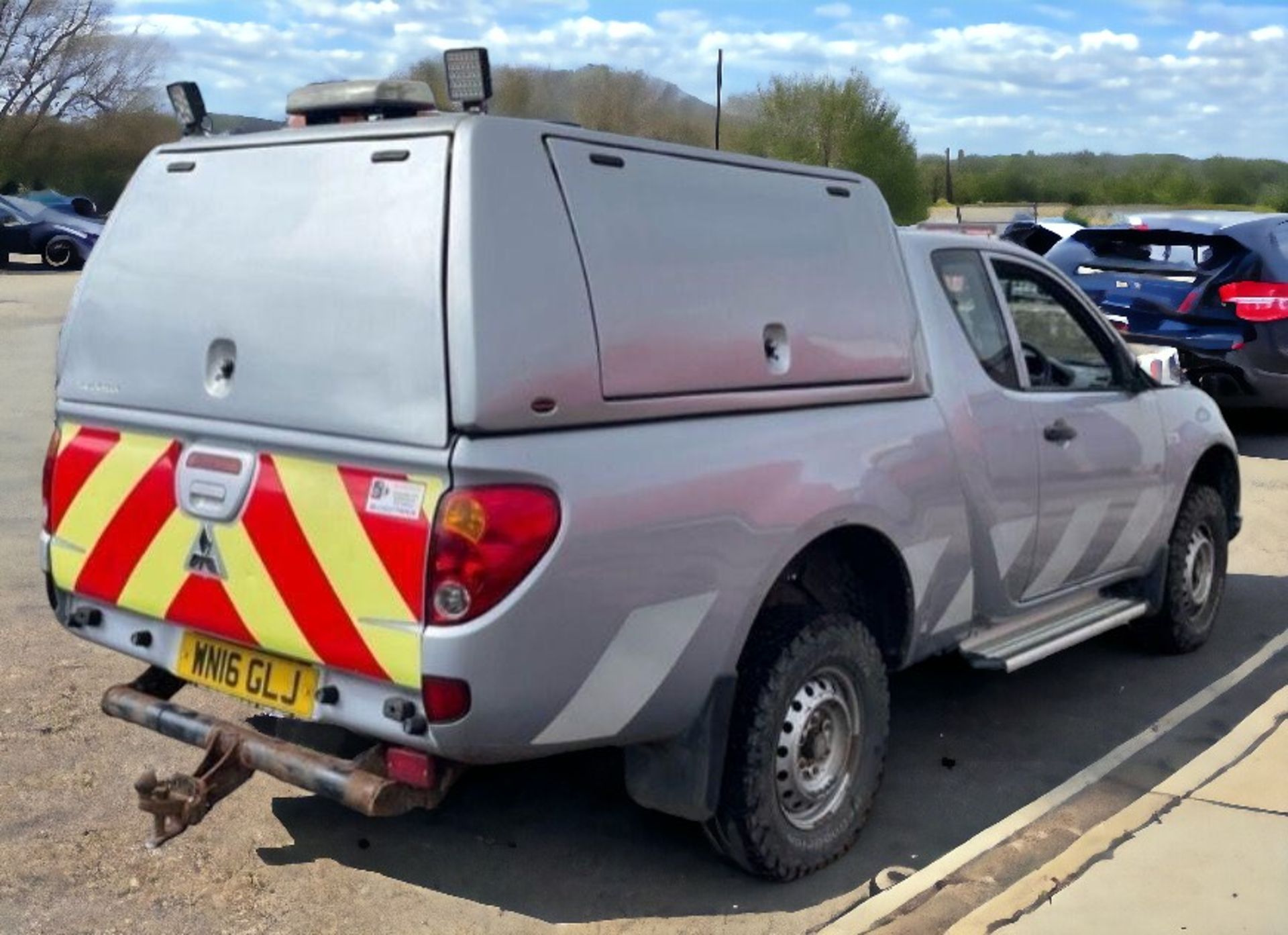 2016-16 REG MITSUBISHI L200 4LIFE CLUB CAB DI-D 4X4 - HPI CLEAR - READY TO GO! - Image 3 of 14