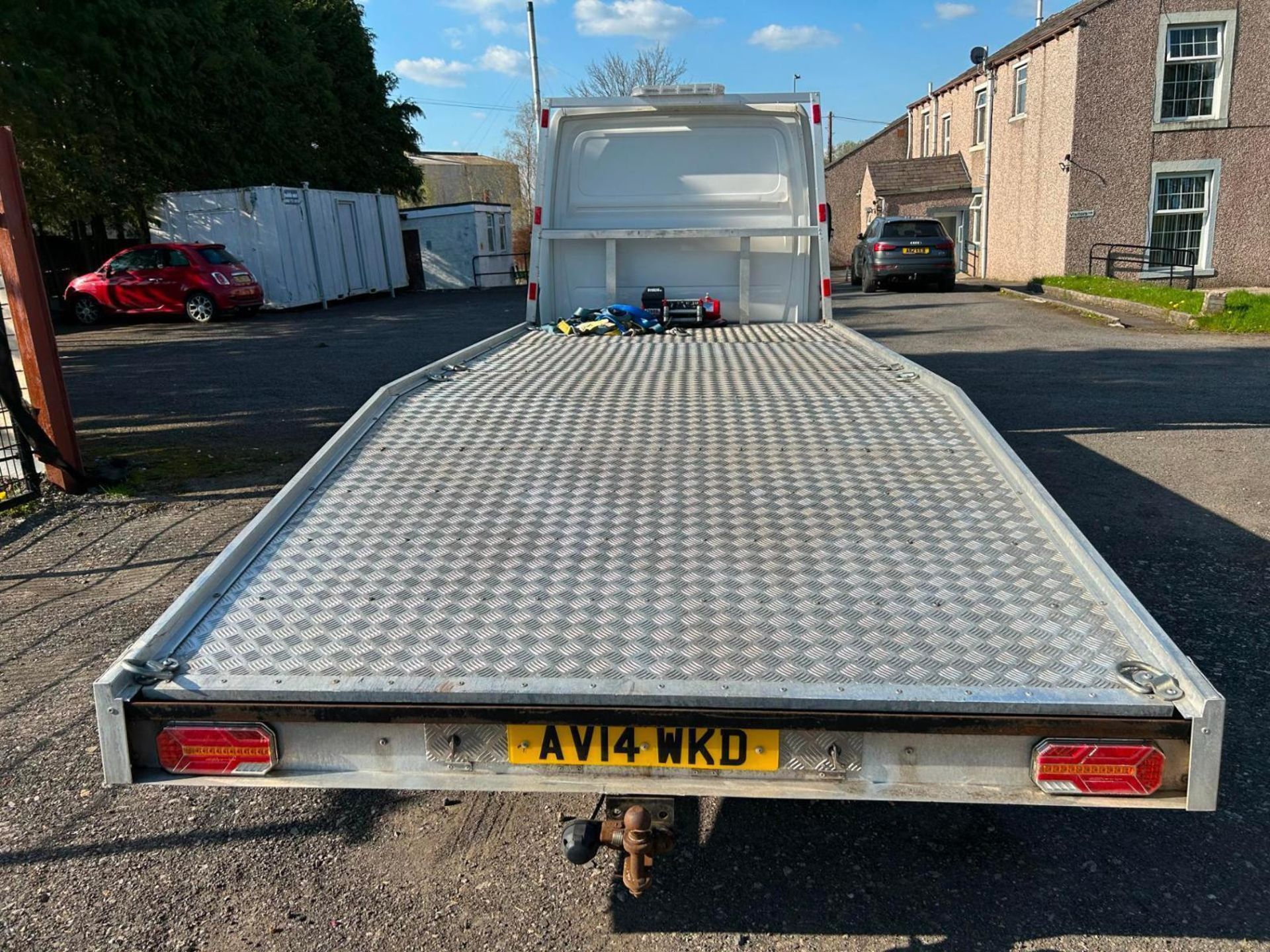 2014 VOLKSWAGEN CRAFTER CR35 TDI 136BHP - RELIABLE LONG WHEEL BASE 17FT RECOVERY VEHICLE - Image 13 of 16