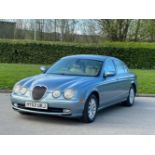 LUXURY AND PERFORMANCE: 2003 JAGUAR S-TYPE 3.0 V6 SE AUTO >>--NO VAT ON HAMMER--<<