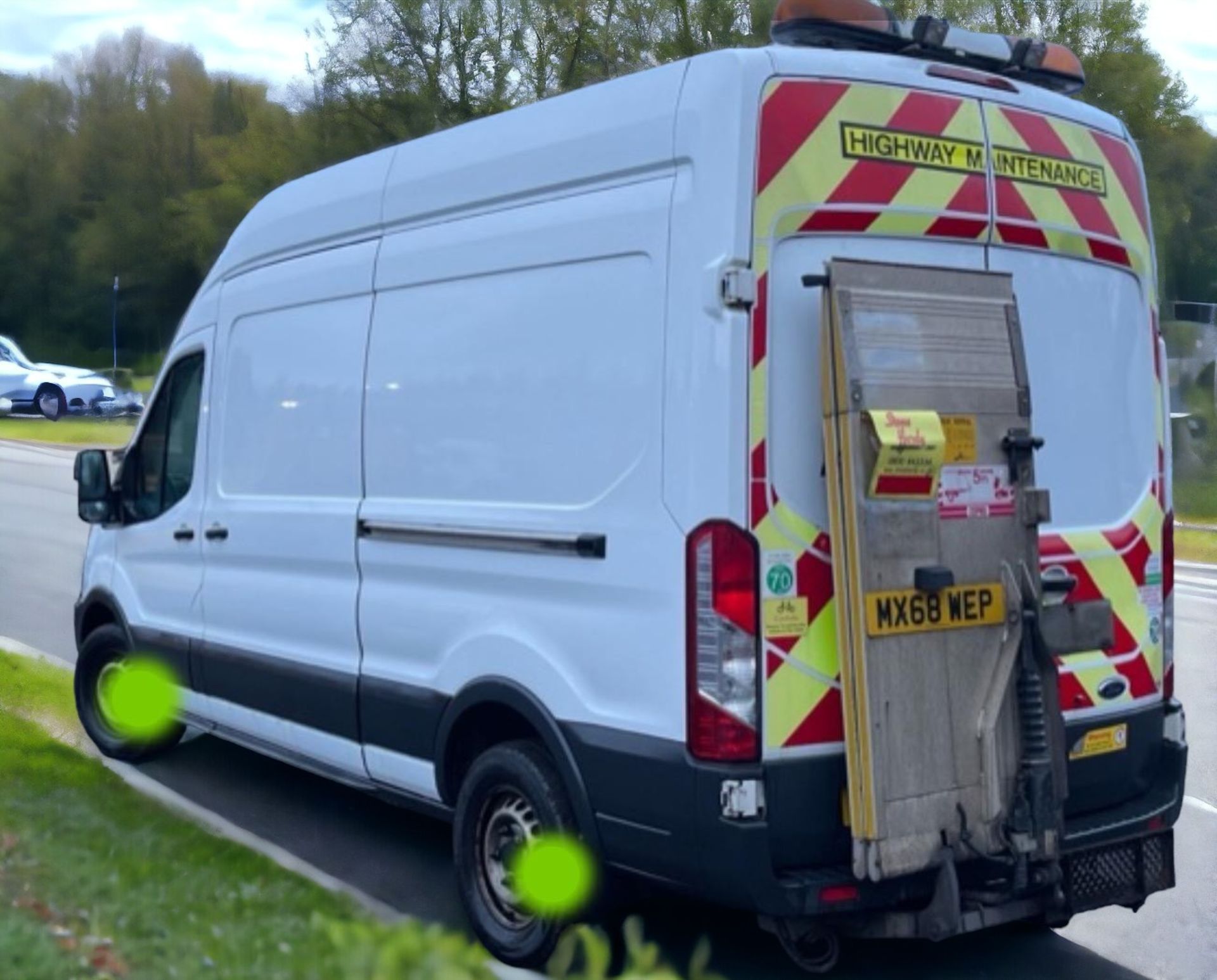 2018-68 REG FORD TRANSIT T350 RWD L3H2 -HPI CLEAR - READY FOR WORK! - Image 3 of 10