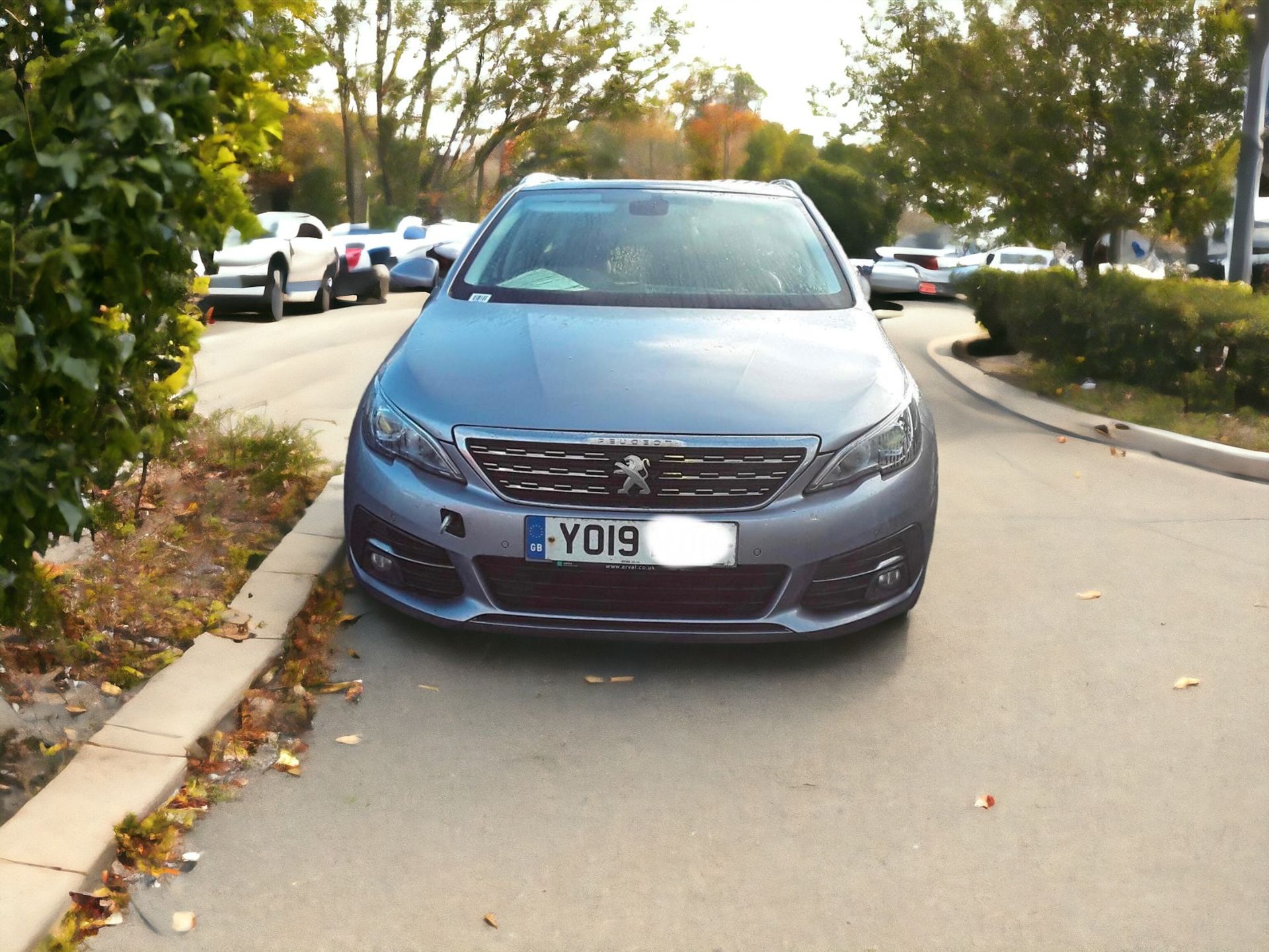 PEUGEOT 308 ESTATE ALLURE HDI 130 **SPARES OR REPAIRS** - Image 3 of 13