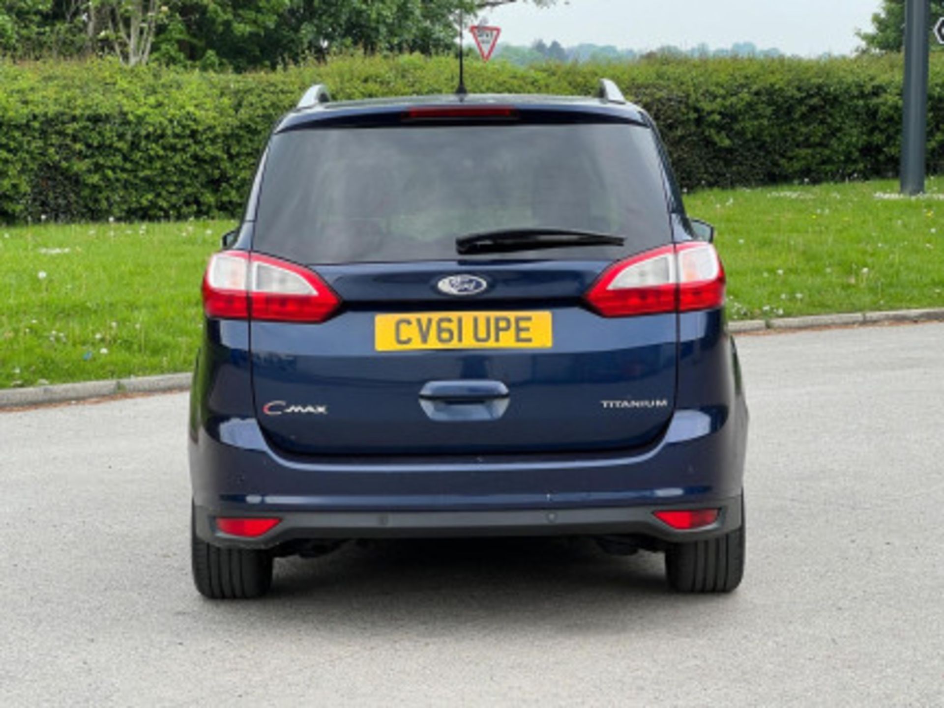 STYLISH AND SPACIOUS 2011 FORD GRAND C-MAX 1.6 TDCI >>--NO VAT ON HAMMER--<< - Image 65 of 136