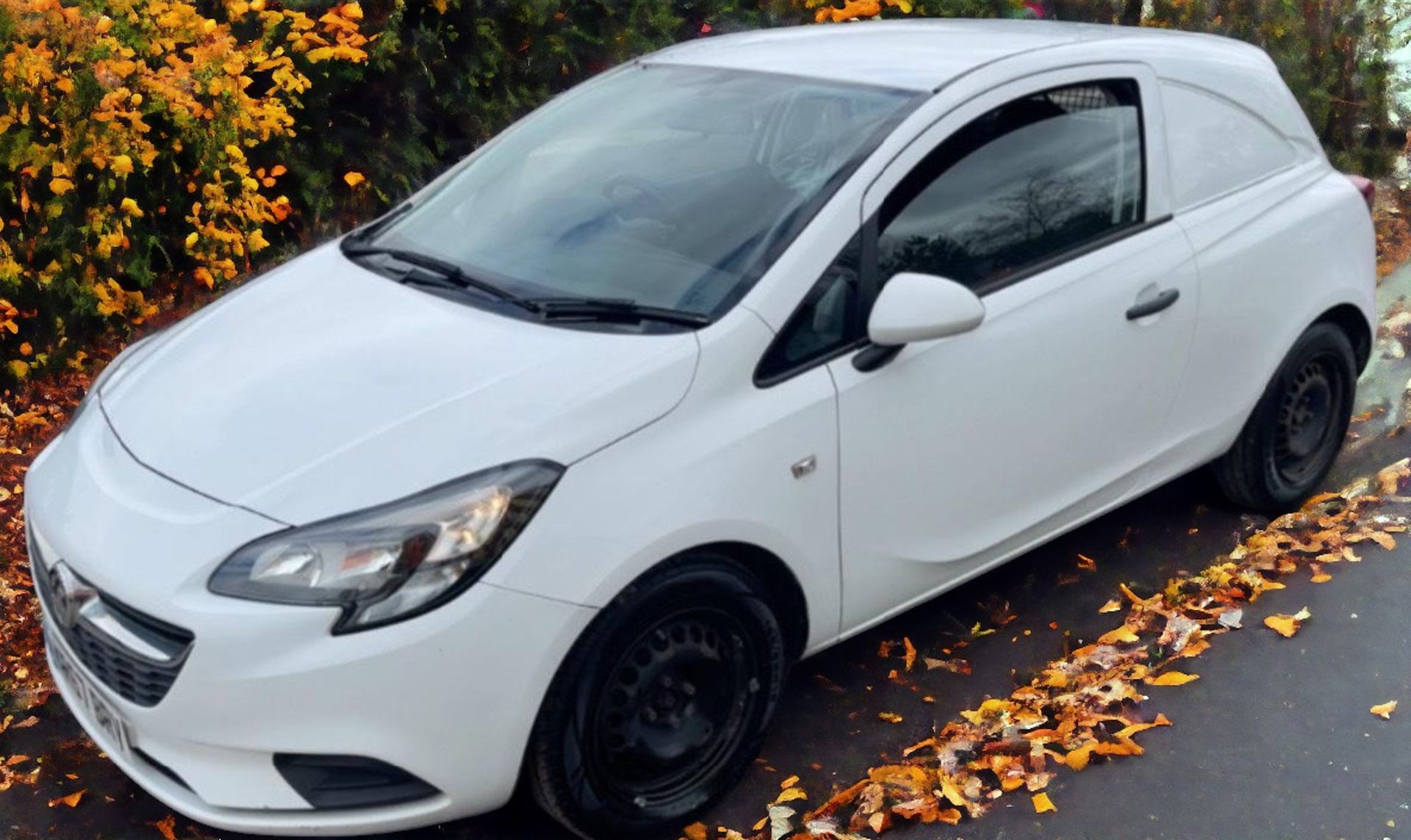 2017 VAUXHALL CORSA ECOFLEX VAN - RELIABLE AND EFFICIENT WORK COMPANION - Image 2 of 15