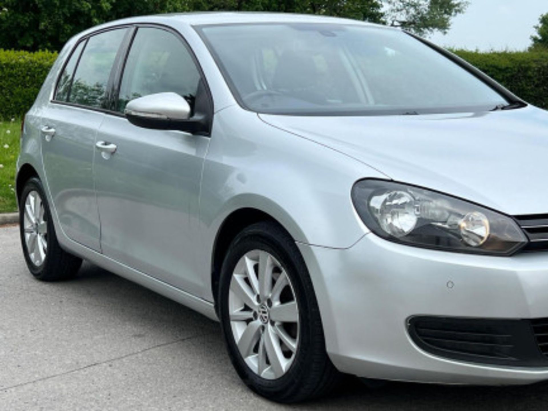 IMPECCABLE 2012 VOLKSWAGEN GOLF 1.6 TDI MATCH >>--NO VAT ON HAMMER--<< - Image 49 of 116