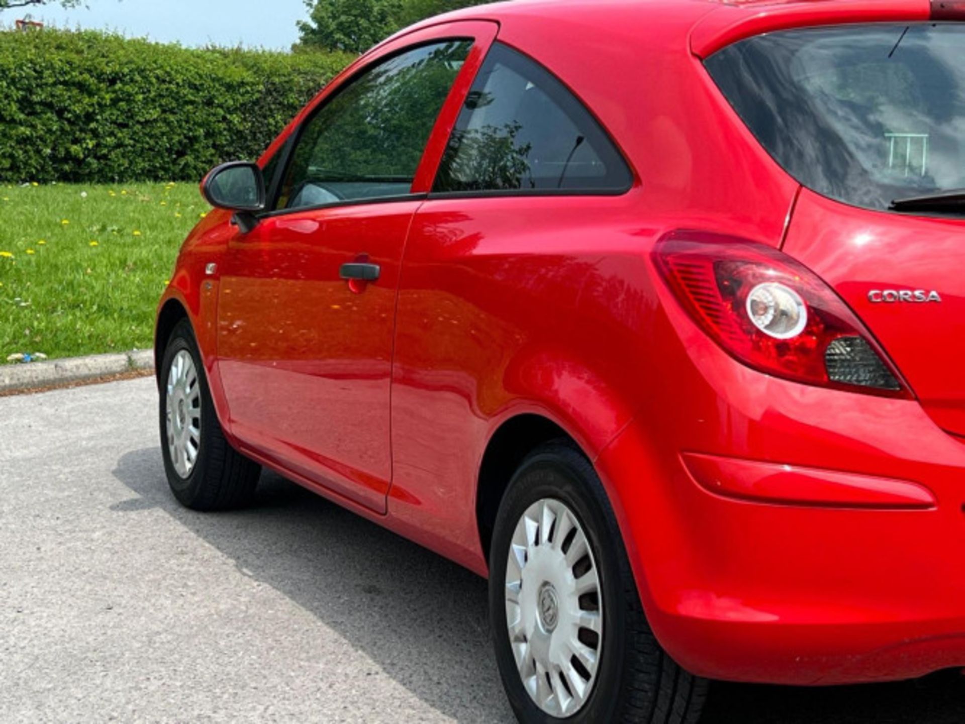 2012 VAUXHALL CORSA 1.0 12V ECOFLEX EURO 5 3DR >>--NO VAT ON HAMMER--<< - Image 11 of 102