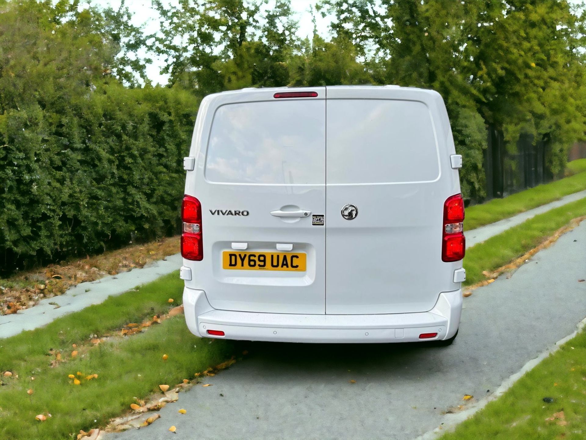 2019-69 REG VAUXHALL VIVARO SPORTIVE LWB 2900 L2H1- READY TO SERVE ! - Image 5 of 14