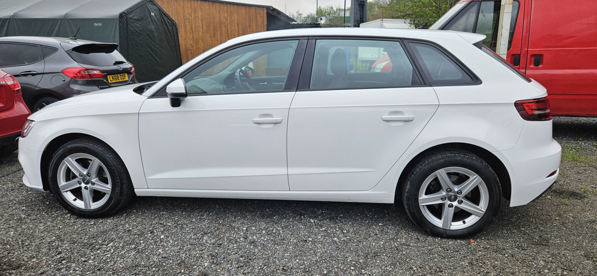 AUDI A3 999CC WITH GENUINE 27.000 MILES