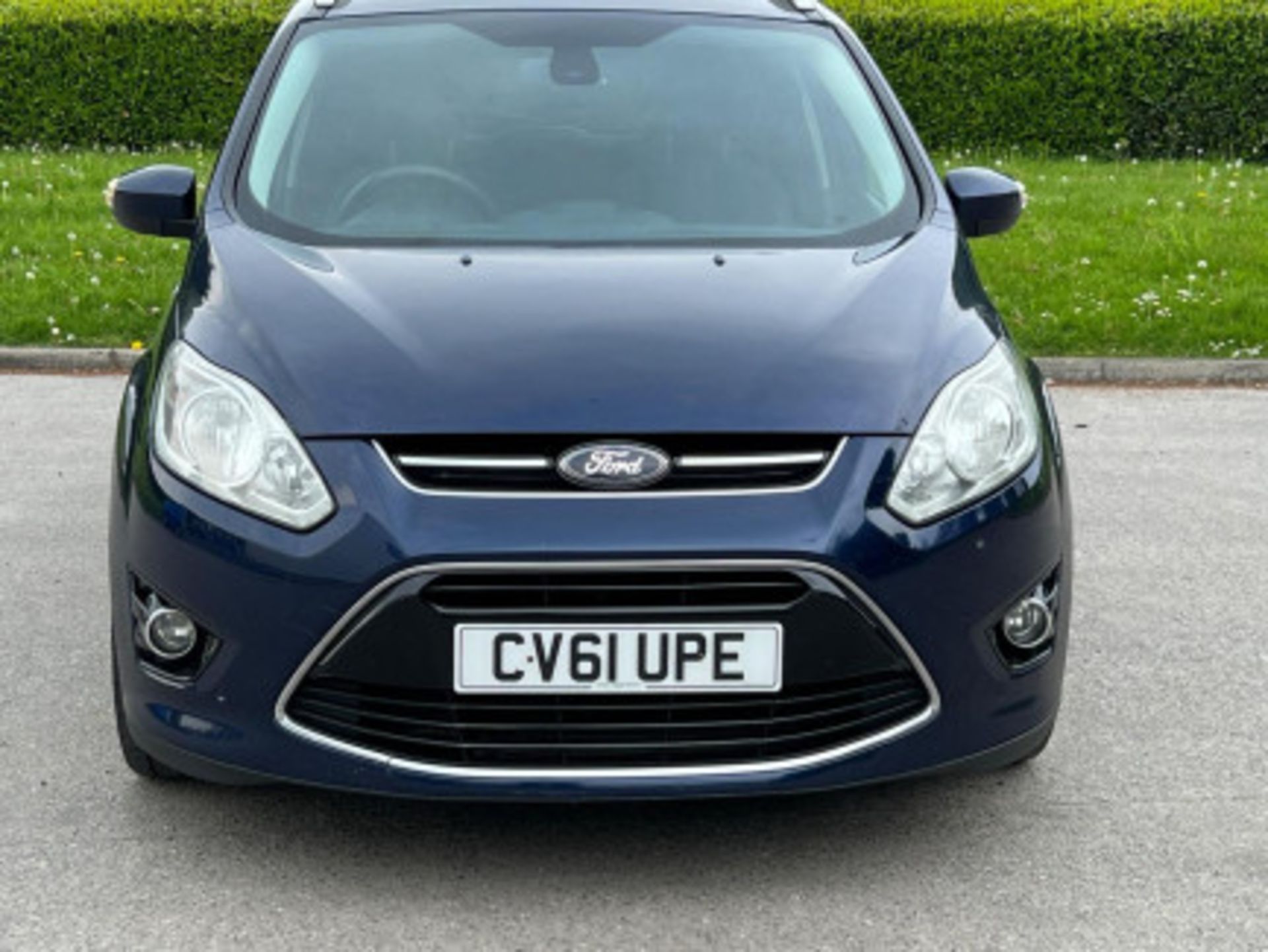 STYLISH AND SPACIOUS 2011 FORD GRAND C-MAX 1.6 TDCI >>--NO VAT ON HAMMER--<< - Image 59 of 136