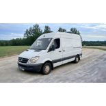 2013 MERCEDES-BENZ SPRINTER: RELIABLE WORKHORSE WITH SPACIOUS CARGO