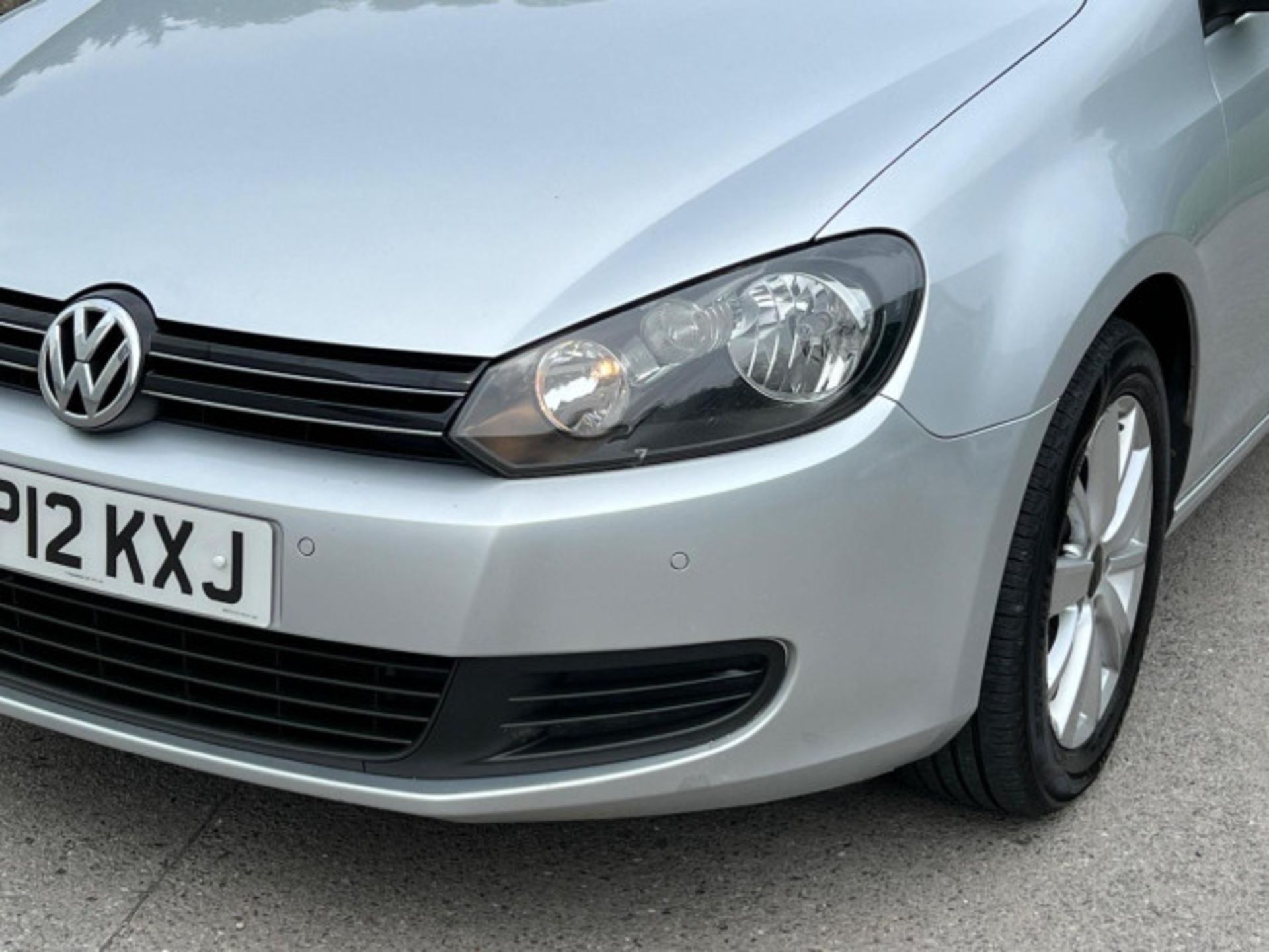 IMPECCABLE 2012 VOLKSWAGEN GOLF 1.6 TDI MATCH >>--NO VAT ON HAMMER--<< - Image 108 of 116