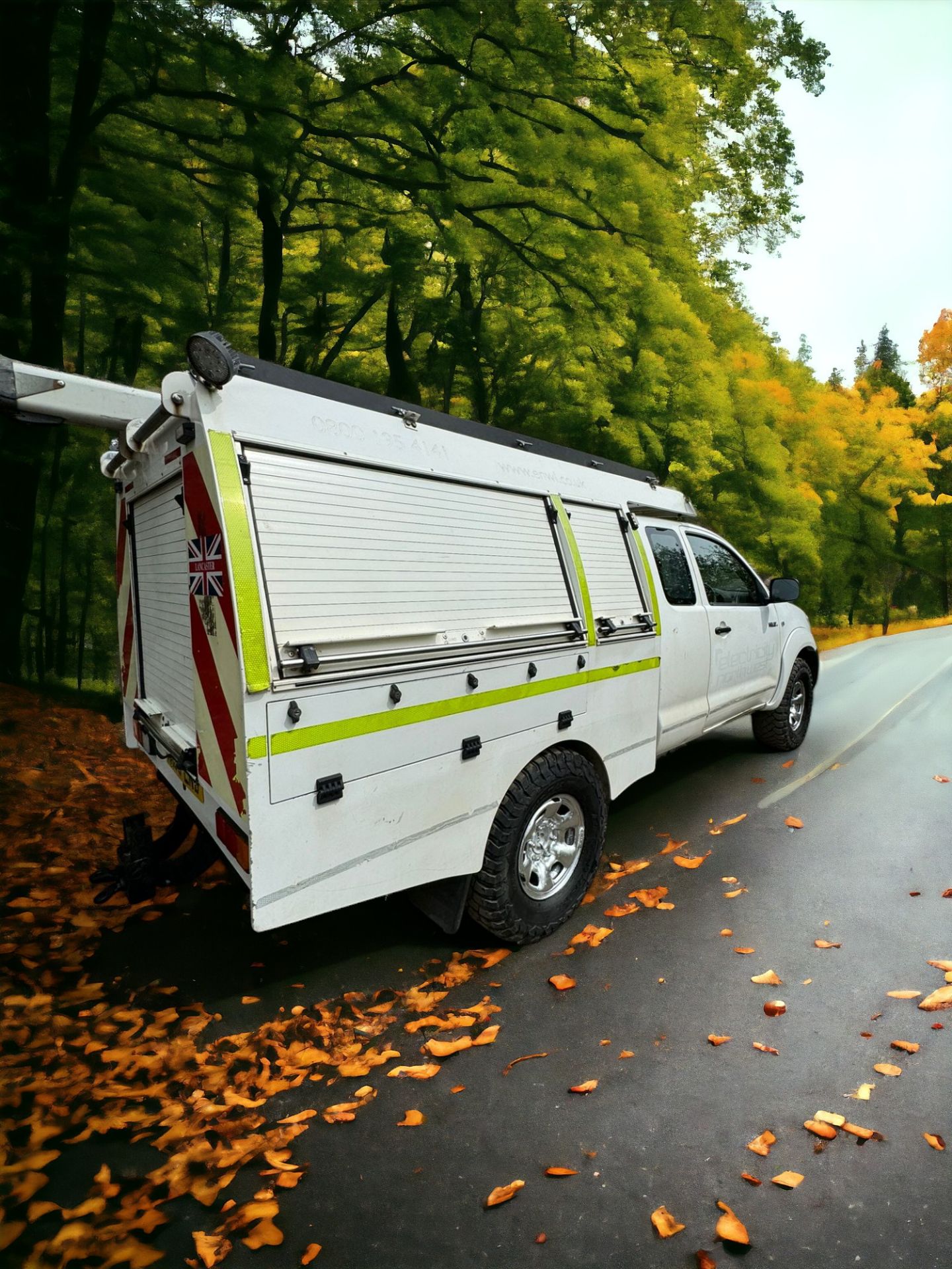 2010 TOYOTA HILUX KING CAB PICKUP TRUCK - READY FOR ANY ADVENTURE! - Bild 4 aus 15