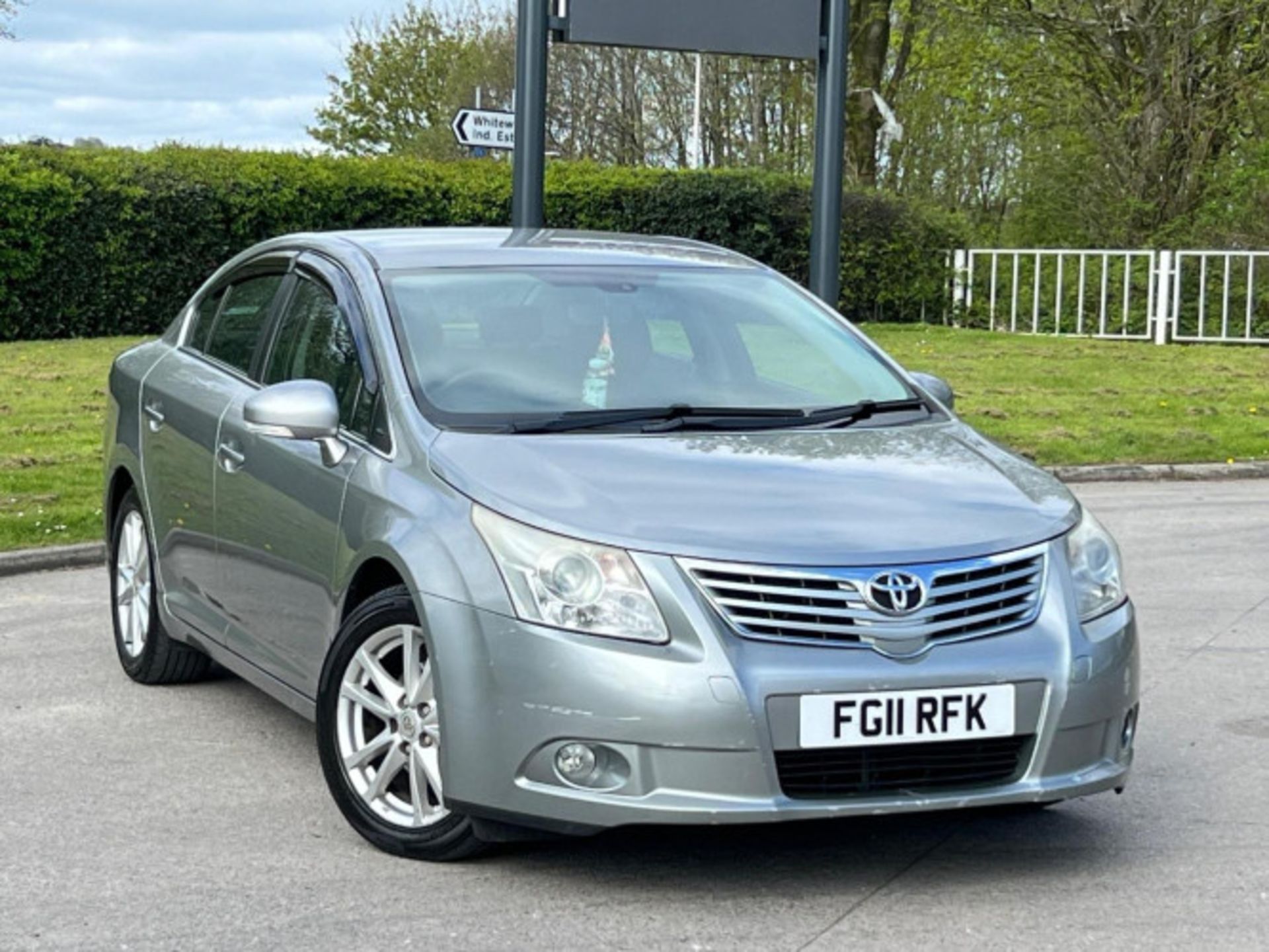 2011 TOYOTA AVENSIS 2.0 D-4D TR EURO 5 4DR >>--NO VAT ON HAMMER--<< - Image 6 of 107