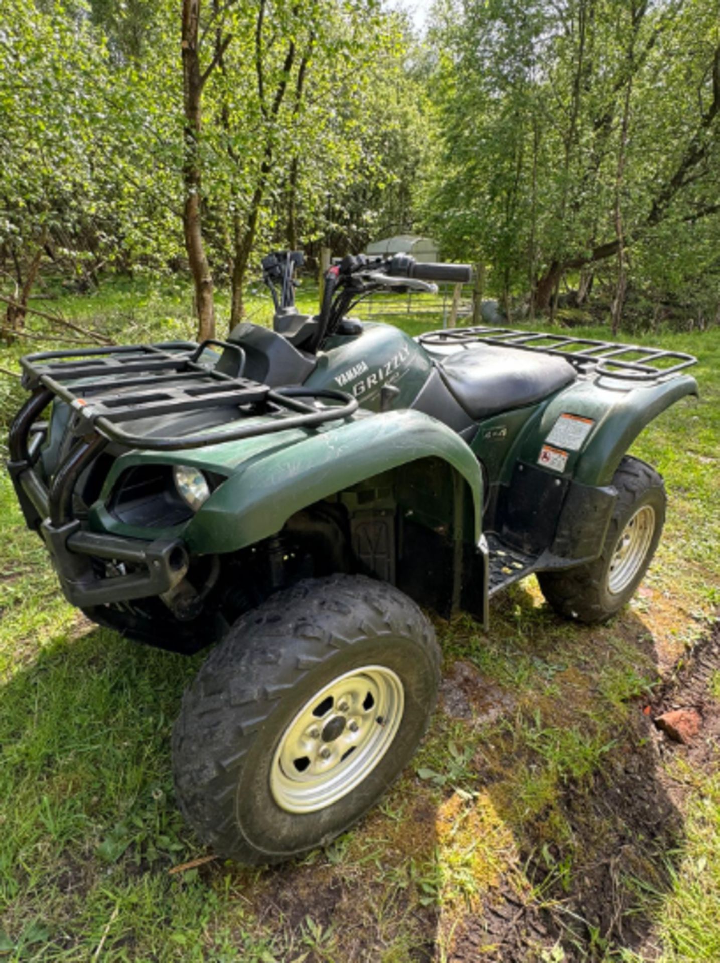 IMPECCABLE YAMAHA GRIZZLY 660 4X4: LOW HOURS, HIGH PERFORMANCE - Image 7 of 11