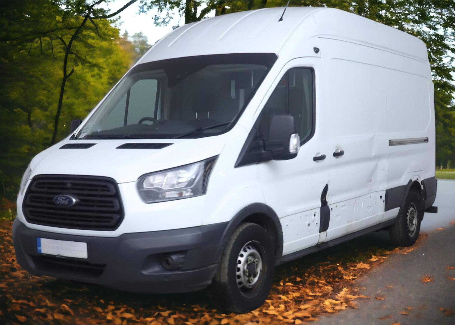 FORD TRANSIT T350 LWB L3H3: RELIABLE AND SPACIOUS WORKHORSE