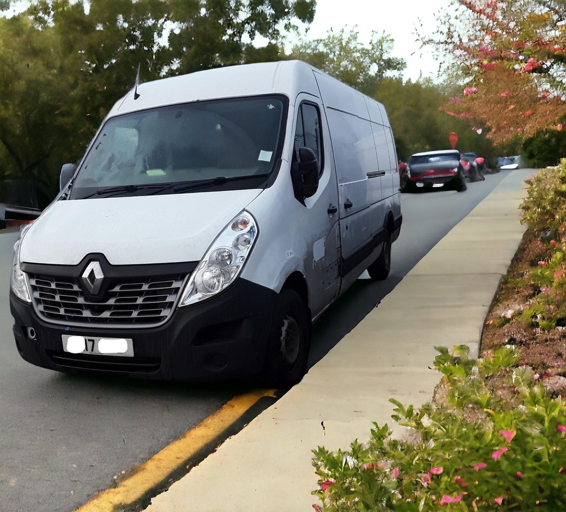 2017 RENAULT MASTER EXTRA LONG WHEELBASE VAN