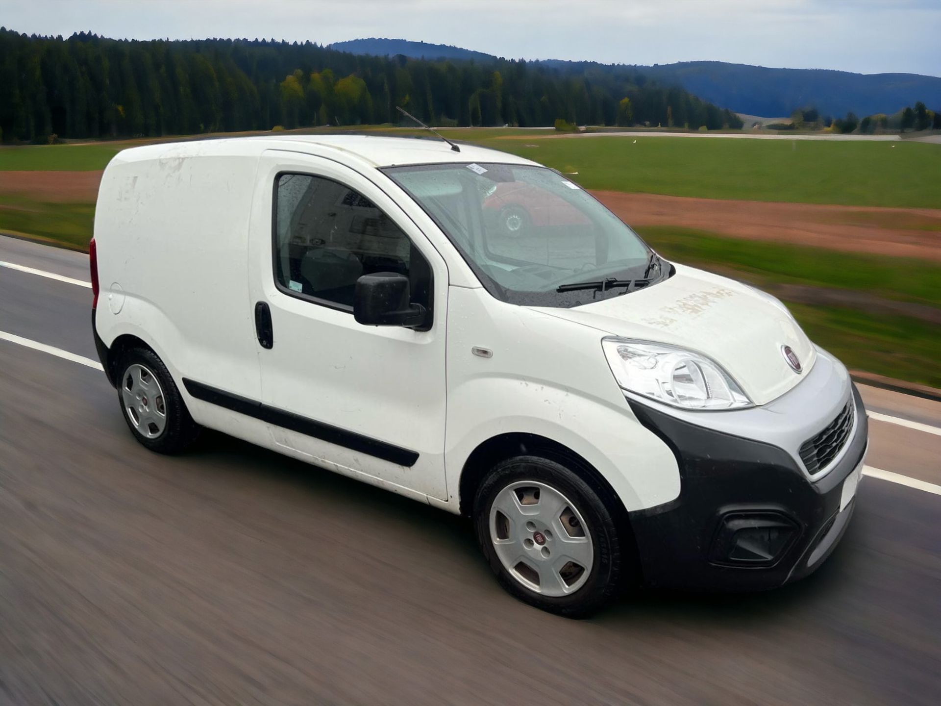 **SPARES OR REAPIRS** 2019 FIAT FIORINO SX 1.3 HDI VAN - YOUR RELIABLE BUSINESS COMPANION - Bild 5 aus 11