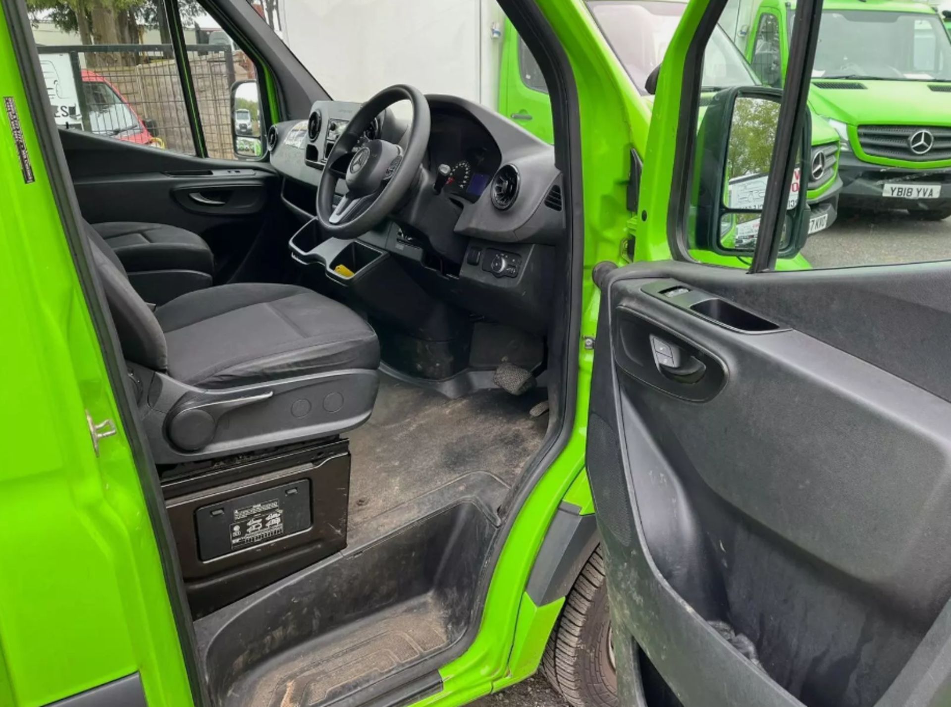 2019 MERCEDES-BENZ SPRINTER 314 CDI 35T RWD FRIDGE FREEZER CHASSIS CAB - Image 8 of 13