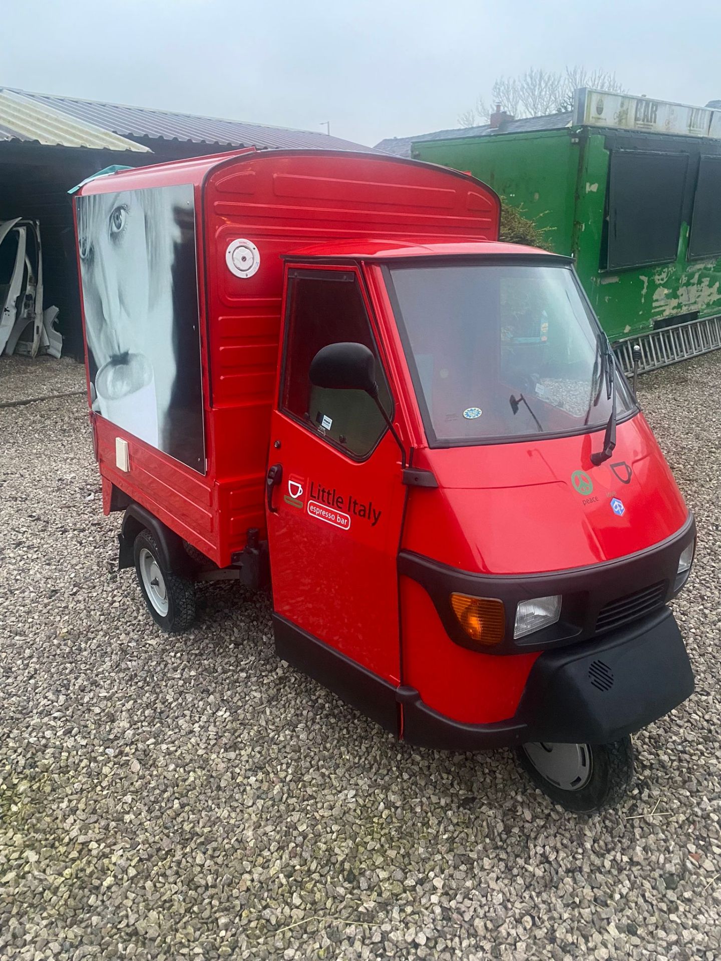 PIAGGIO APE 50 COFFEE BAR SHOP BUSINESS START UP