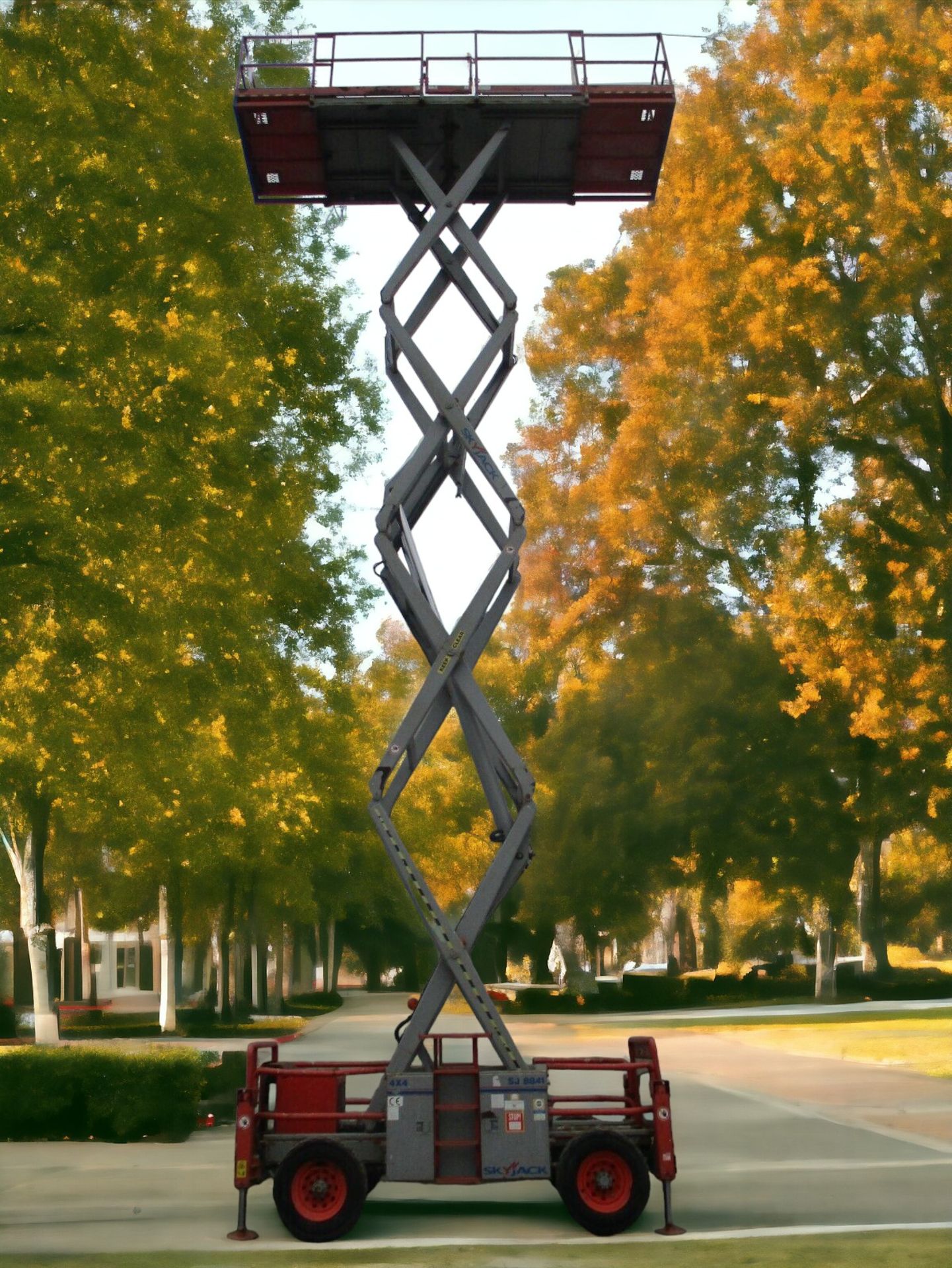 2012 SKYJACK SJ8841 SCISSOR LIFT WITH LEVELLING JACK LEGS - Image 8 of 13