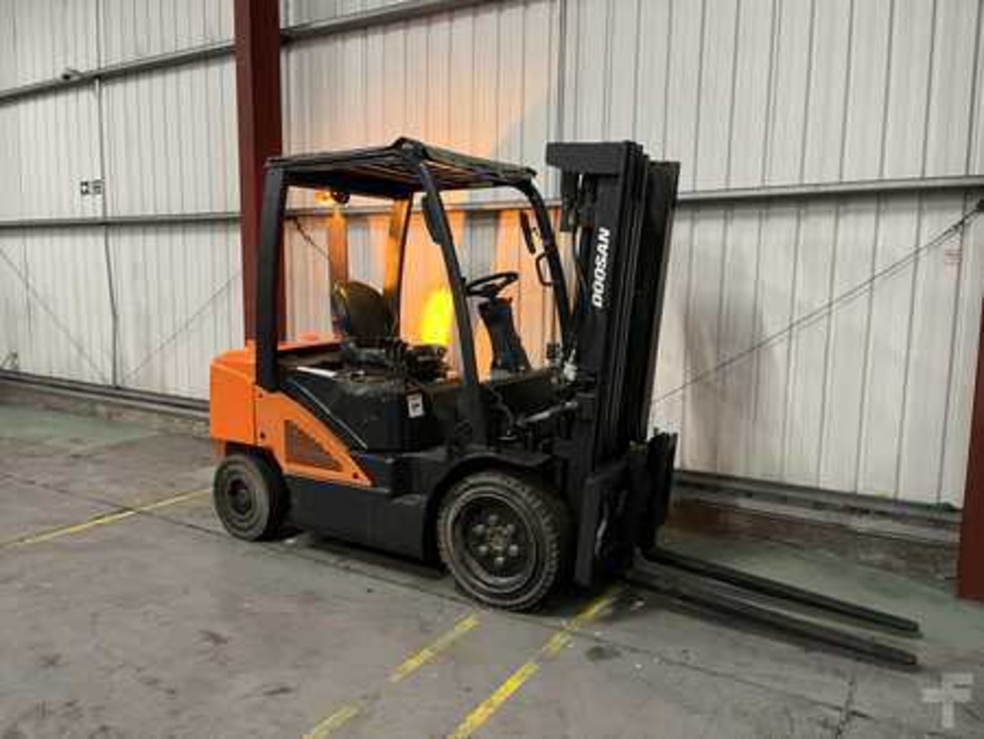 DIESEL FORKLIFTS DOOSAN D30 - Image 6 of 6