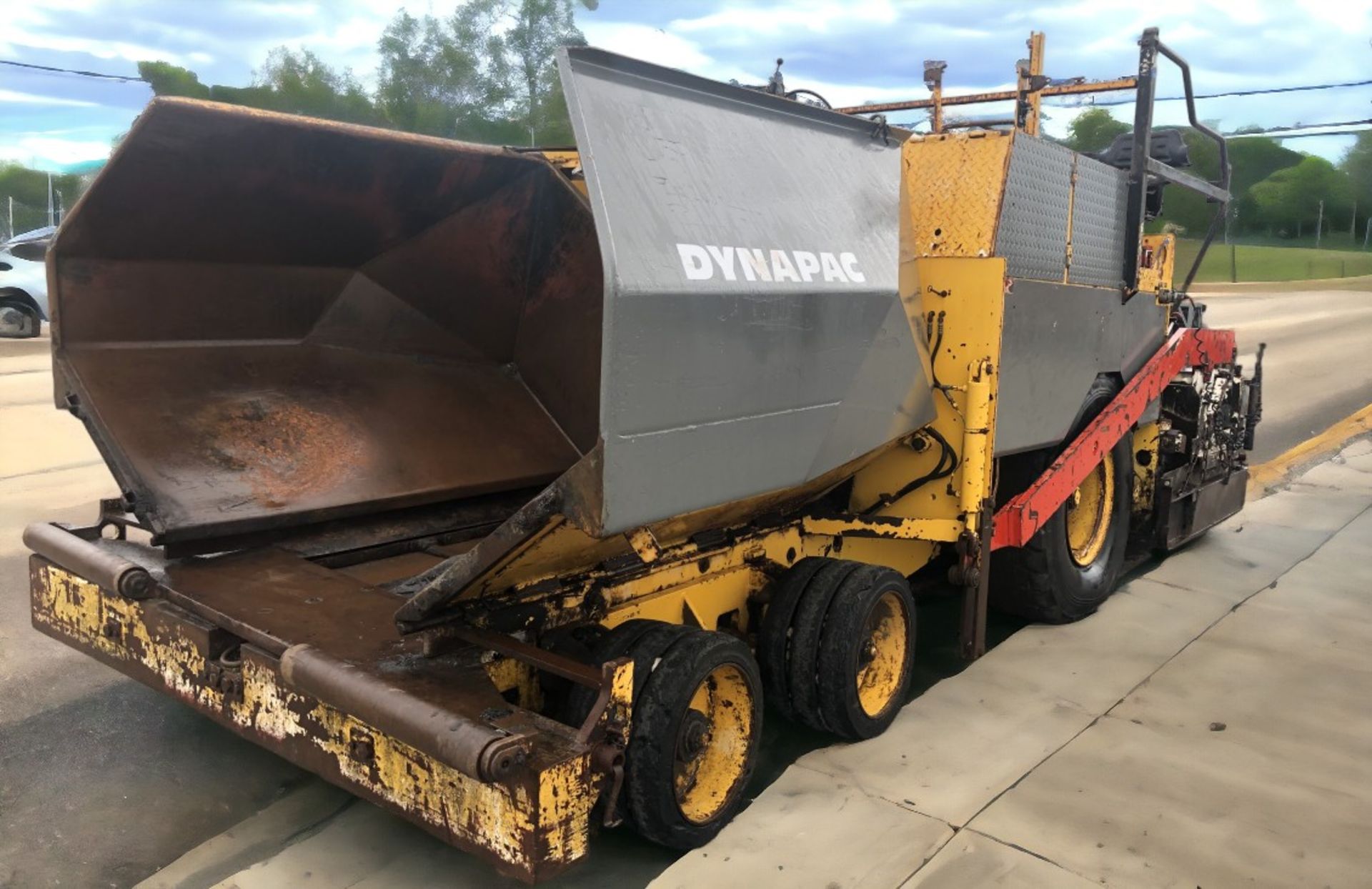 DYNAPAC CC11011P ASPHALT TARMAC PAVER - Image 6 of 13