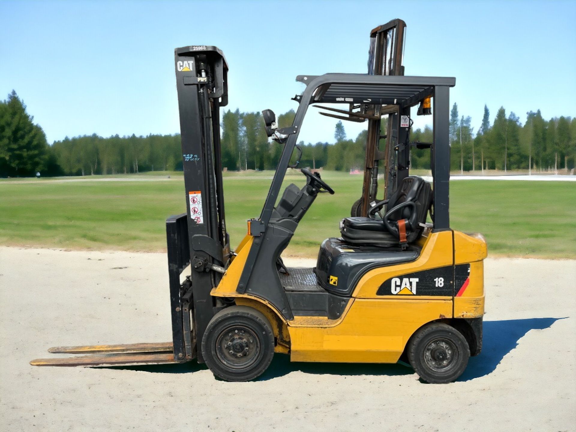 CAT LIFT TRUCK - GP18NT LPG FORKLIFT (2014)