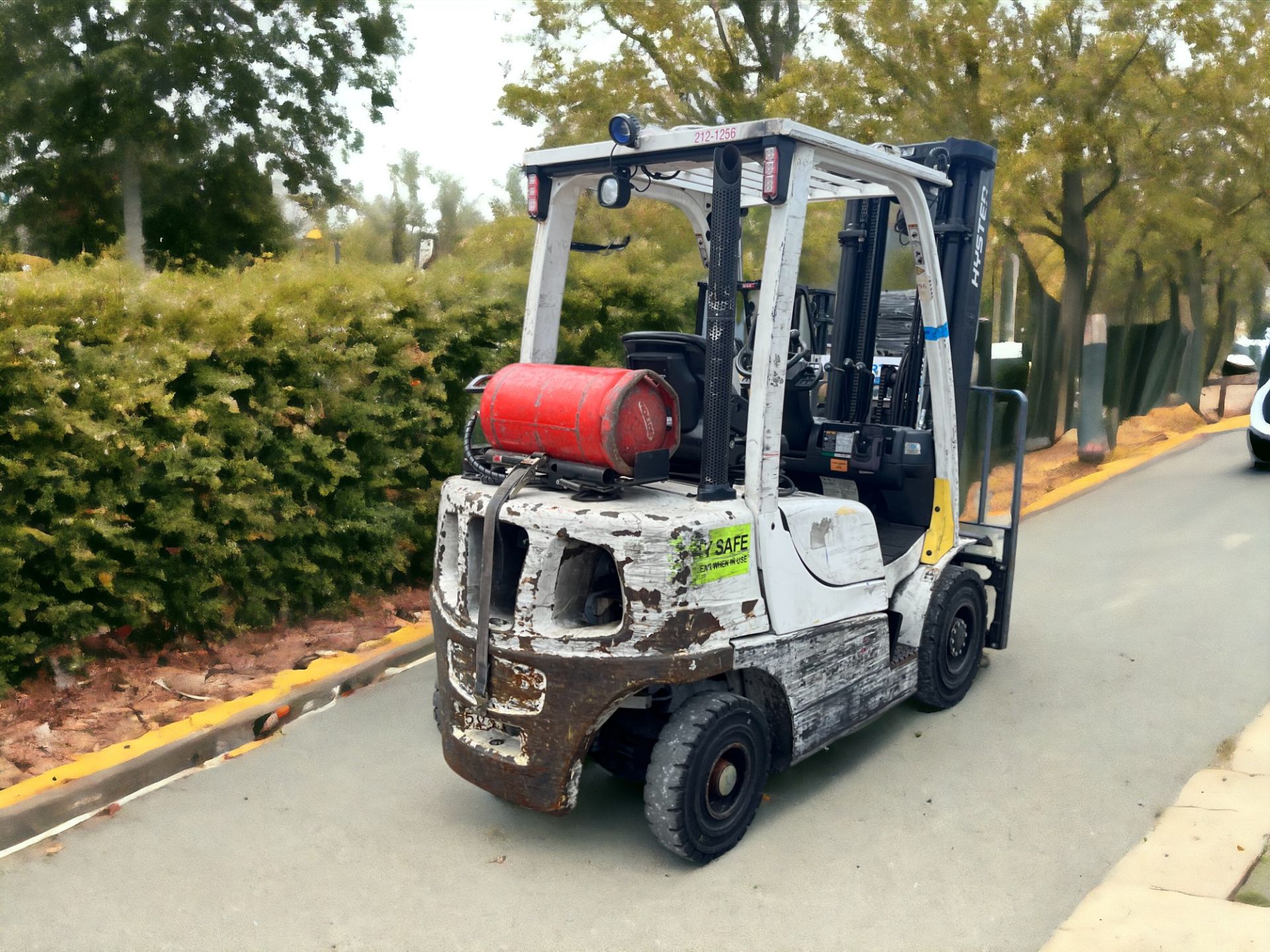 HYSTER LPG FORKLIFT - MODEL H2.5FT (2012) - Image 5 of 7