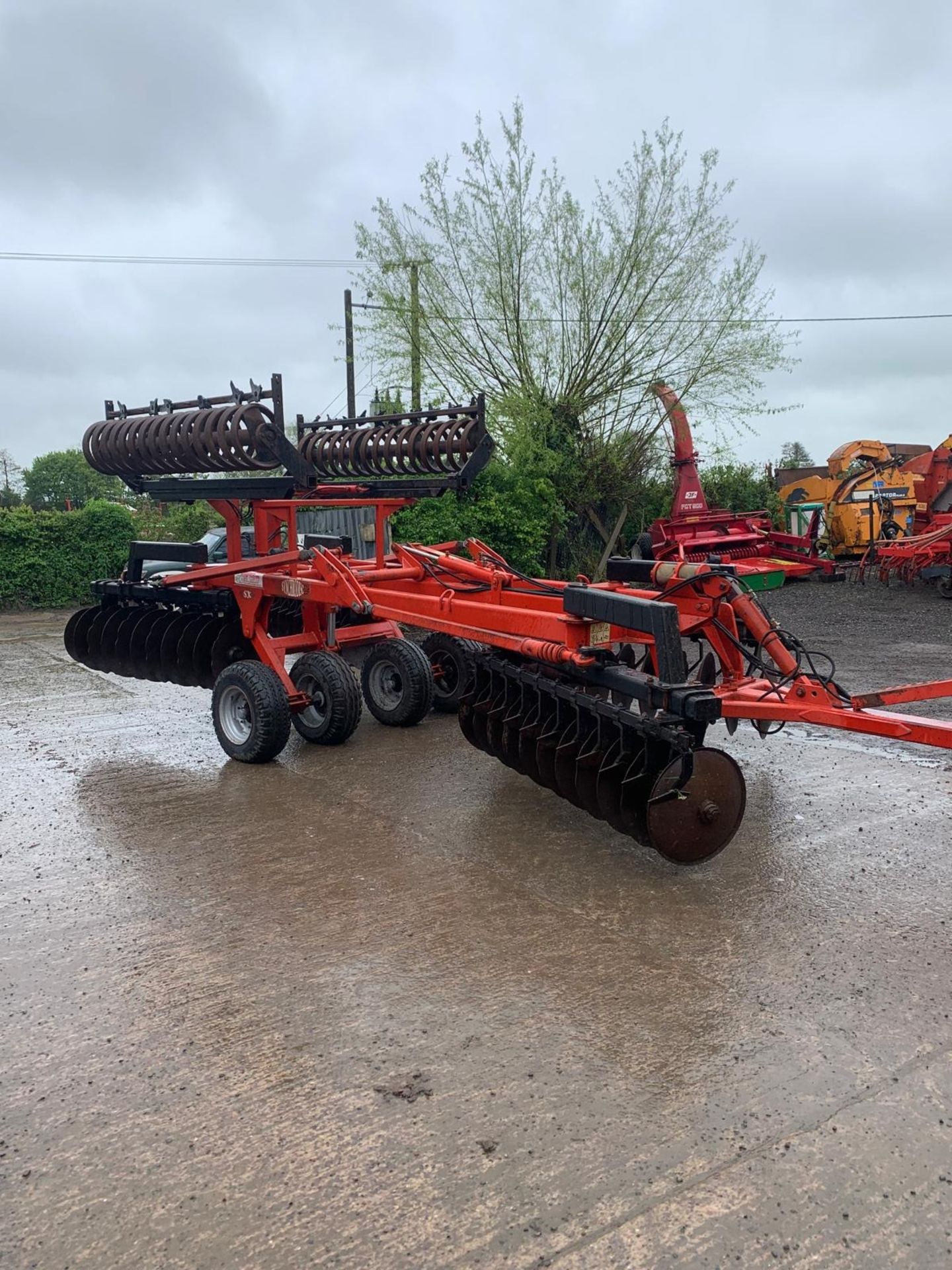 GREGOIRE BESSON DISC HARROWS WITH PACKER ROLLER - Image 3 of 7