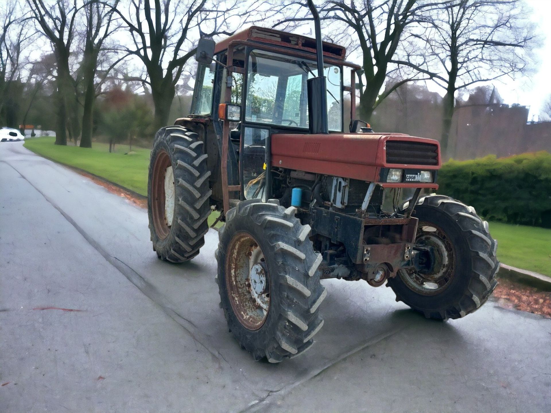 CASE INTERNATIONAL 885 4 WHEEL DRIVE TRACTOR - Image 5 of 8