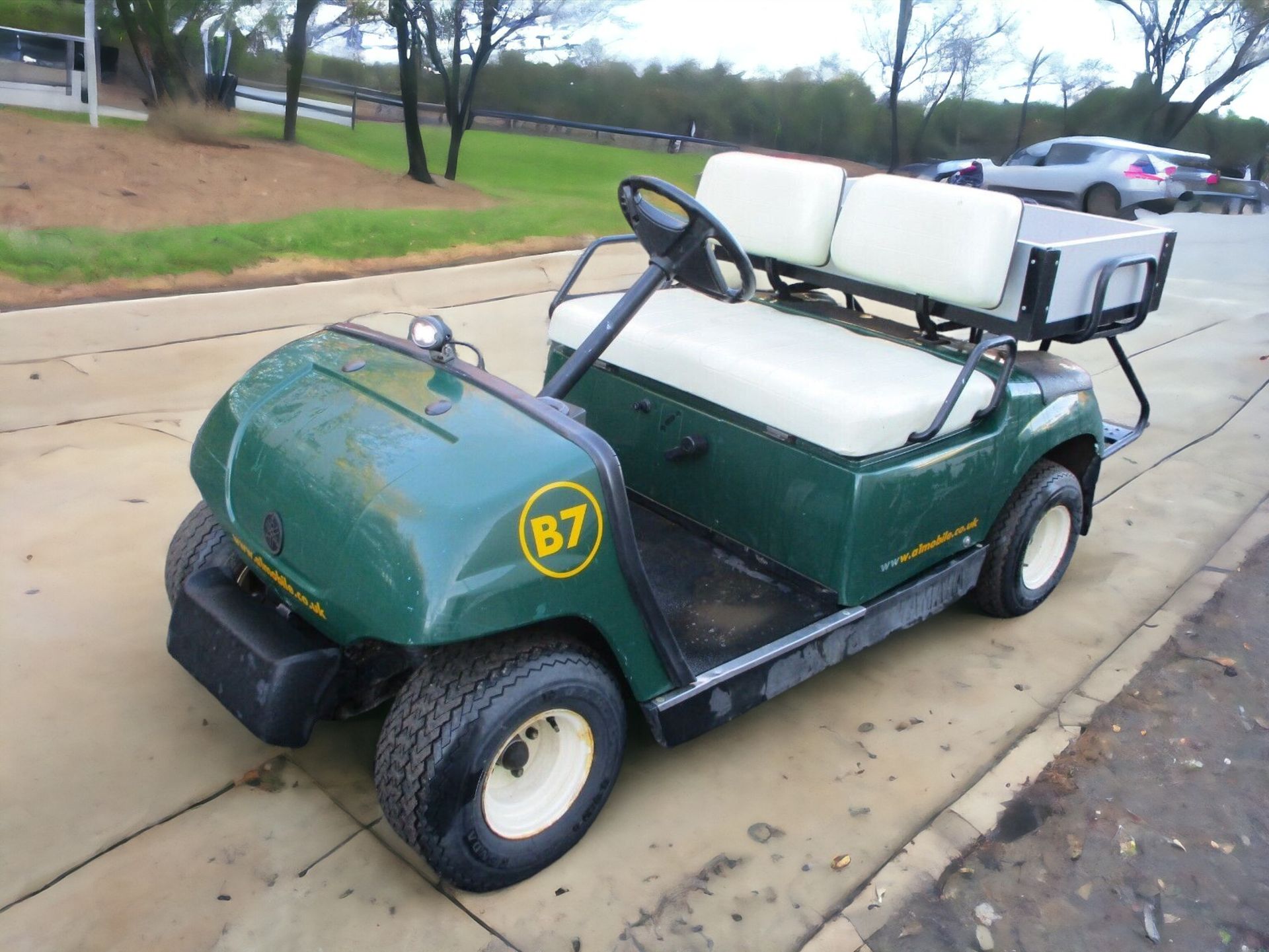 YAMAHA G33 GOLF BUGGY