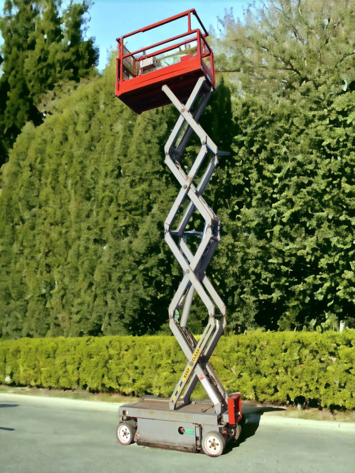 SKYJACK SJ3219 CHERRY PICKER - Image 4 of 10